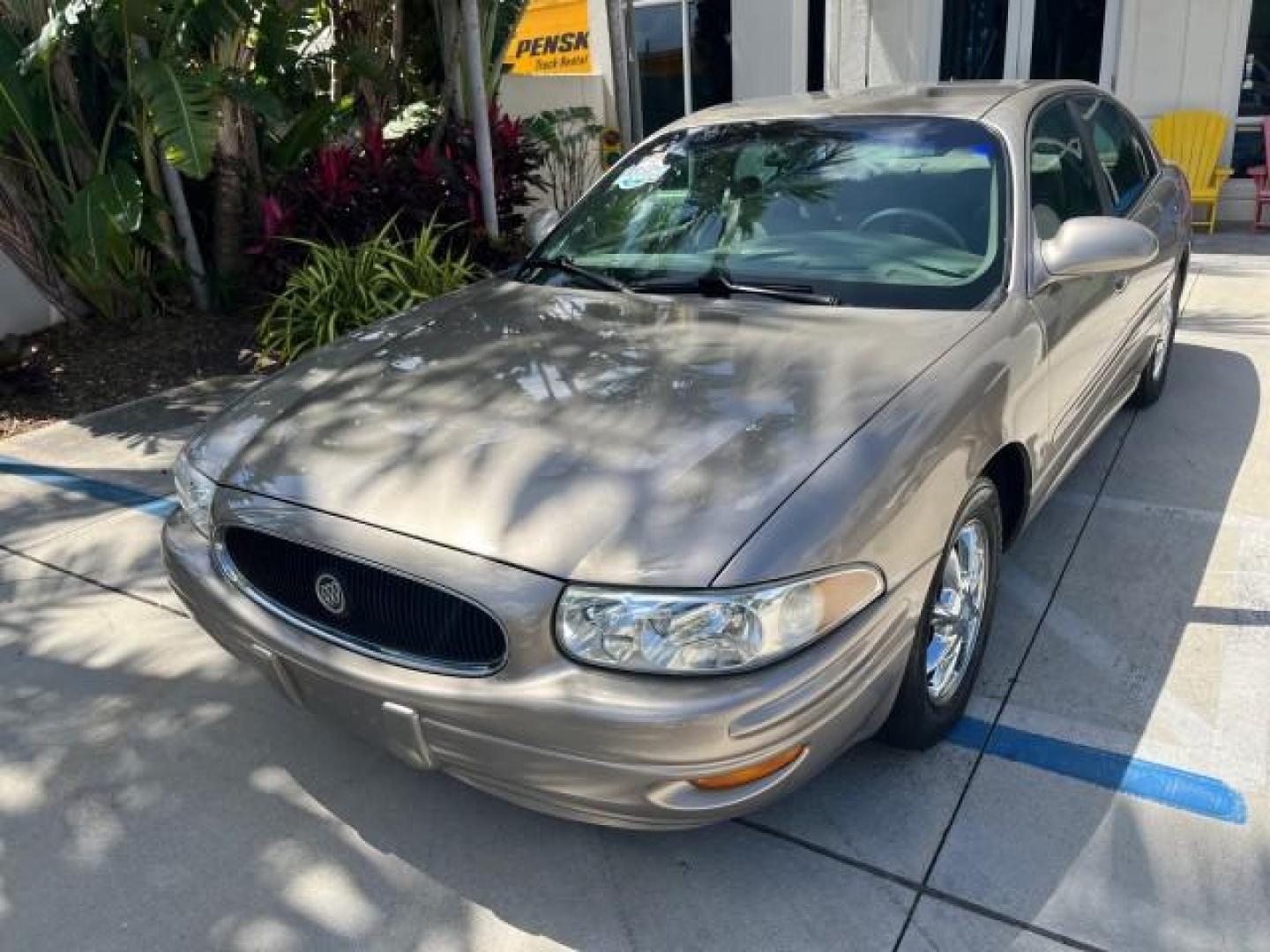 2003 Light Bronzemist Metallic /Taupe Buick 1 FL LeSabre LOW MILES 36,604 Limited (1G4HR54K23U) with an 3.8L 3800 V6 SFI Engine engine, Automatic transmission, located at 4701 North Dixie Hwy, Pompano Beach, FL, 33064, (954) 422-2889, 26.240938, -80.123474 - 2003 BUICK LESABRE LIMITED NEW $31,420 ROAD READY VIN: 1G4HR54K23U191835 NO ACCIDENTS 3.8L V6 SEDAN 4 DR 10 SERVICE RECORDS NO RECALLS 29 MPG 3.8L V6 F 12V HEATED SEATS/MIRRORS 1 OWNER FLORIDA GASOLINE DUAL ZONE AC LOW MILES 36,604 FRONT WHEEL DRIVE LIMITED POWER LEATHER SEATS Air Suspension Alloy W - Photo#65