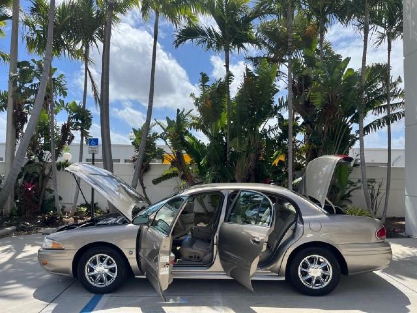 2003 Light Bronzemist Metallic /Taupe Buick 1 FL LeSabre LOW MILES 36,604 Limited (1G4HR54K23U) with an 3.8L 3800 V6 SFI Engine engine, Automatic transmission, located at 4701 North Dixie Hwy, Pompano Beach, FL, 33064, (954) 422-2889, 26.240938, -80.123474 - 2003 BUICK LESABRE LIMITED NEW $31,420 ROAD READY VIN: 1G4HR54K23U191835 NO ACCIDENTS 3.8L V6 SEDAN 4 DR 10 SERVICE RECORDS NO RECALLS 29 MPG 3.8L V6 F 12V HEATED SEATS/MIRRORS 1 OWNER FLORIDA GASOLINE DUAL ZONE AC LOW MILES 36,604 FRONT WHEEL DRIVE LIMITED POWER LEATHER SEATS Air Suspension Alloy W - Photo#8