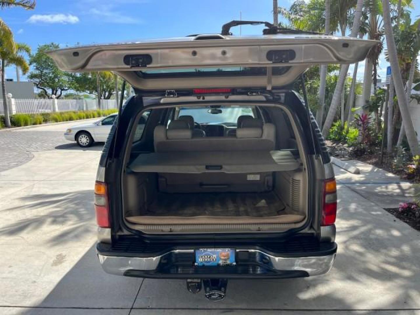 2003 Dark Gray Metallic /Tan/Neutral Chevrolet Suburban 1 OWNER LT LOW MI 4X4 94,103 (1GNFK16Z03J) with an 5.3L Vortec 5300 V8 SFI Bi-Fuel Engine engine, Automatic transmission, located at 4701 North Dixie Hwy, Pompano Beach, FL, 33064, (954) 422-2889, 26.240938, -80.123474 - 2003 CHEVROLET SUBURBAN 1500 ROAD READY 5.3L V8 VIN: 1GNFK16Z03J272179 NO RECALLS 4X4 4 DOOR WAGON/SPORT UTILITY LOW MILES 94,103 5.3L V8 F 1 OWNER DVD FLEX FUEL NEW$42,890 LEATHER SEATS REAR WHEEL DRIVE W/ 4X4 3 ROW SEATS POWER MIRRORS/SEATS ABS Brakes Automatic Transmission Power Locks Power Windo - Photo#64