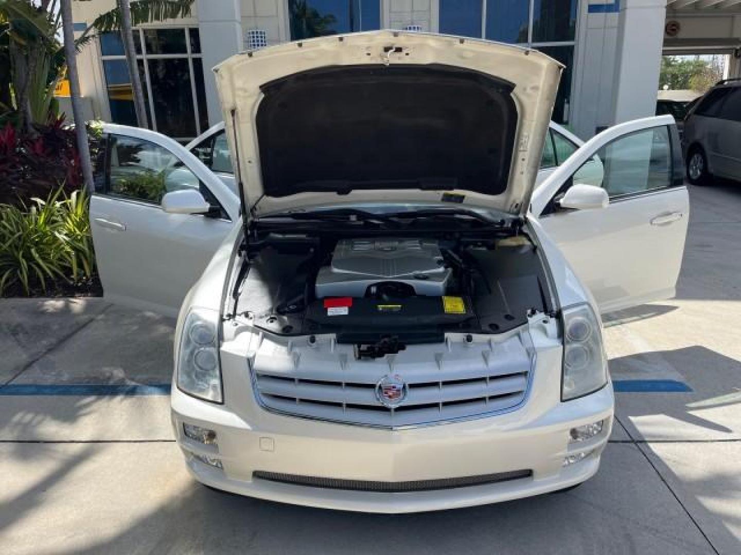 2007 White Diamond Tricoat /Ebony Cadillac STS 1 FL LOW MILES 46,613 (1G6DW677770) with an 3.6L VVT V6 SFI Engine engine, Automatic transmission, located at 4701 North Dixie Hwy, Pompano Beach, FL, 33064, (954) 422-2889, 26.240938, -80.123474 - 2007 CADILLAC STS V6 POWER SUNROOF ROAD READY 3.6L V6 VIN: 1G6DW677770156166 36 SERVICE RECORDS NO RECALLS 27 MPG SEDAN 4 DR POWER LEATHER SEATS 1 OWNER FLORIDA 3.6L V6 F DUAL ZONE AC LOW MILES 46,613 GASOLINE BLUETOOTH PUSH START PARKING SENSORS Alloy Wheels Anti-Theft System Approach Lights Auto-d - Photo#16