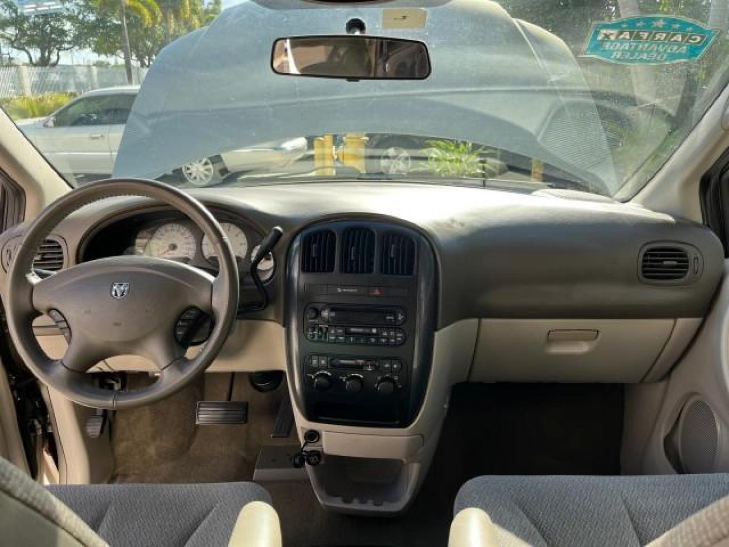 2005 Linen Gold Metallic Pearl /Medium Slate Gray Dodge Caravan SXT LOW MILES 60,664 (2D4GP44L95R) with an 3.8L SMPI V6 Engine engine, Automatic transmission, located at 4701 North Dixie Hwy, Pompano Beach, FL, 33064, (954) 422-2889, 26.240938, -80.123474 - 2005 DODGE GRAND CARAVAN SXT ROAD READY 3.8L V6 VIN: 2D4GP44L95R464538 LOW MILES 60,664 VAN NO ACCIDENTS NO RECALLS 3.8L V6 F FLORIDA OWNER GASOLINE 12 SERVICE RECORDS POWER SLIDING DOORS FRONT WHEEL DRIVE DUAL ZONE AC POWER SEATS/MIRRORS Additional Airbags Alloy Wheels Automatic Climate Control Bla - Photo#18