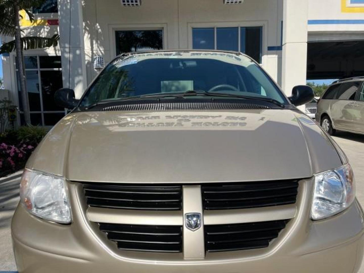 2005 Linen Gold Metallic Pearl /Medium Slate Gray Dodge Caravan SXT LOW MILES 60,664 (2D4GP44L95R) with an 3.8L SMPI V6 Engine engine, Automatic transmission, located at 4701 North Dixie Hwy, Pompano Beach, FL, 33064, (954) 422-2889, 26.240938, -80.123474 - 2005 DODGE GRAND CARAVAN SXT ROAD READY 3.8L V6 VIN: 2D4GP44L95R464538 LOW MILES 60,664 VAN NO ACCIDENTS NO RECALLS 3.8L V6 F FLORIDA OWNER GASOLINE 12 SERVICE RECORDS POWER SLIDING DOORS FRONT WHEEL DRIVE DUAL ZONE AC POWER SEATS/MIRRORS Additional Airbags Alloy Wheels Automatic Climate Control Bla - Photo#80