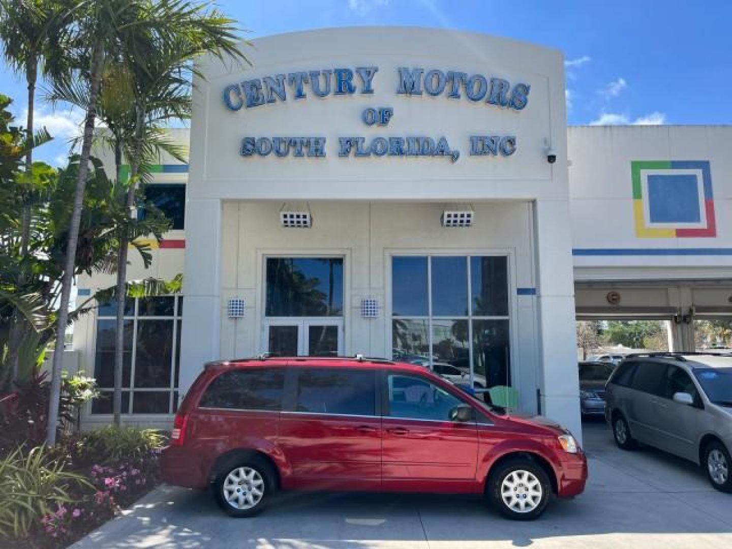 2009 Inferno Red Crystal Pearl /Md Slate Gray/Lt Shale Chrysler Town and Country 1 FL LX LOW MILES 41,724 (2A8HR44E49R) with an 3.3L OHV SMPI V6 Engine engine, Automatic transmission, located at 4701 North Dixie Hwy, Pompano Beach, FL, 33064, (954) 422-2889, 26.240938, -80.123474 - 2009 CHRYSLER TOWN AND COUNTRY LX ROAD READY 3.3L V6 VIN: 2A8HR44E49R573131 LOW MILES 41,724 VAN NO ACCIDENTS 3.3L V6 F OHV 12V POWER SEATS/MIRRORS NO RECALLS GASOLINE POWER LIFTGATE FLORIDA 1 OWNER FRONT WHEEL DRIVE POWER SLIDING DOORS 3 ROW SEATS Anti-Theft System Approach Lights Braking Assist Cr - Photo#0