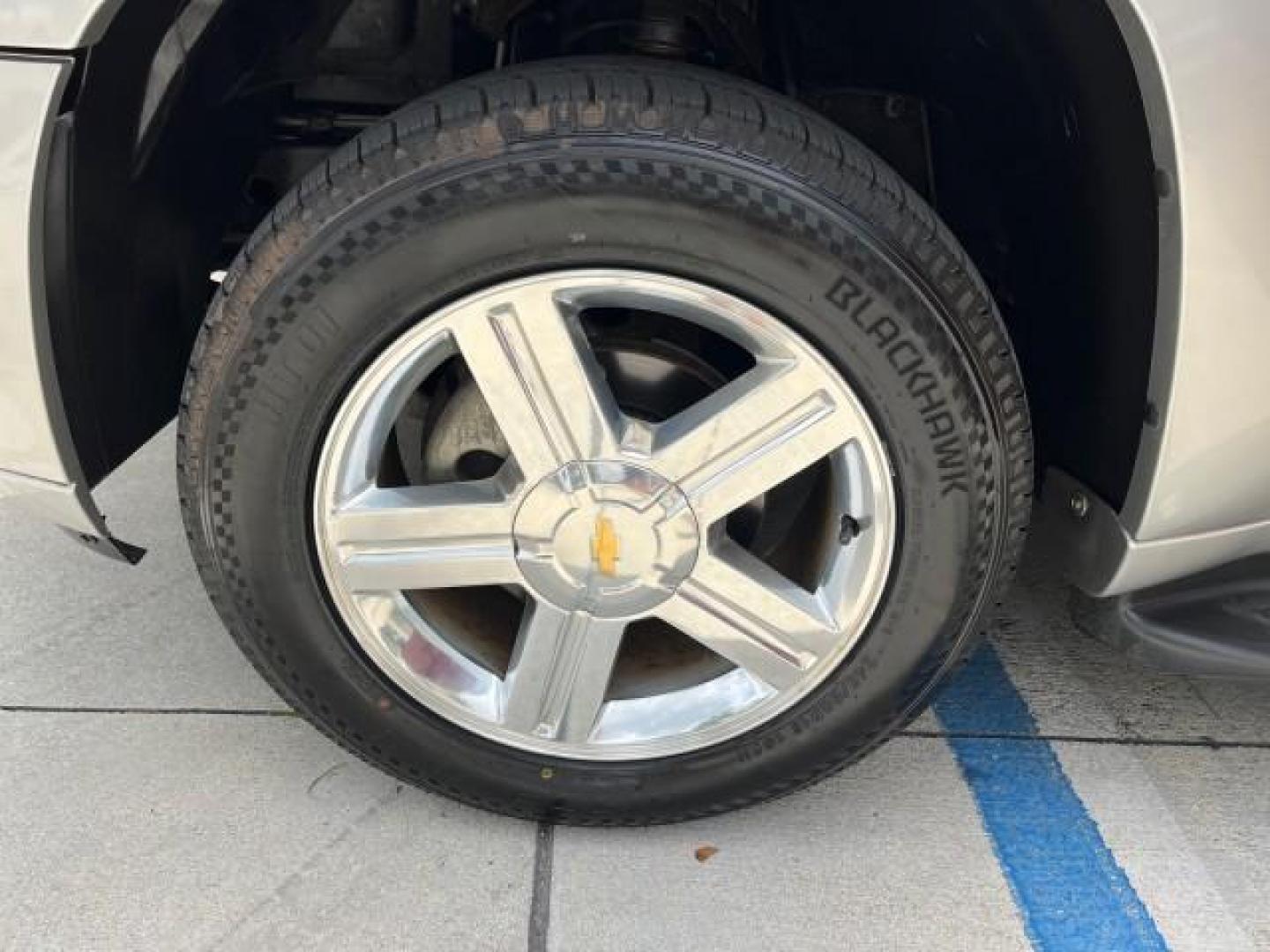 2008 Red Jewel Tintcoat /Light gray/dark gray Chevrolet TrailBlazer LT w/2LT LOW MILES 29,387 (1GNDS13S982) with an 4.2L Vortec 1000 I6 SFI Engine engine, Automatic transmission, located at 4701 North Dixie Hwy, Pompano Beach, FL, 33064, (954) 422-2889, 26.240938, -80.123474 - 2008 CHEVROLET TRAILBLAZER LS FLEET2 ROAD READY 4.2L I6 VIN: 1GNDS13S982251928 NO ACCIDENTS 4 DOOR WAGON/SPORT UTILITY SUNROOF NO RECALLS 4.2L I6 F VERY CLEAN FLORIDA OWNER GASOLINE DUAL ZONE AC LOW MILES 29,387 REAR WHEEL DRIVE 12 SERVICE RECORDS POWER LEATHER SEATS 4X2 Anti-Theft System Black Roof - Photo#19