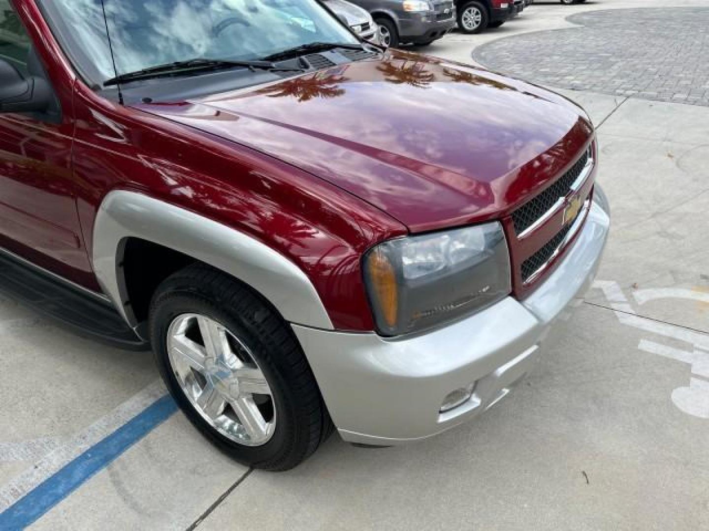 2008 Red Jewel Tintcoat /Light gray/dark gray Chevrolet TrailBlazer LT w/2LT LOW MILES 29,387 (1GNDS13S982) with an 4.2L Vortec 1000 I6 SFI Engine engine, Automatic transmission, located at 4701 North Dixie Hwy, Pompano Beach, FL, 33064, (954) 422-2889, 26.240938, -80.123474 - 2008 CHEVROLET TRAILBLAZER LS FLEET2 ROAD READY 4.2L I6 VIN: 1GNDS13S982251928 NO ACCIDENTS 4 DOOR WAGON/SPORT UTILITY SUNROOF NO RECALLS 4.2L I6 F VERY CLEAN FLORIDA OWNER GASOLINE DUAL ZONE AC LOW MILES 29,387 REAR WHEEL DRIVE 12 SERVICE RECORDS POWER LEATHER SEATS 4X2 Anti-Theft System Black Roof - Photo#86