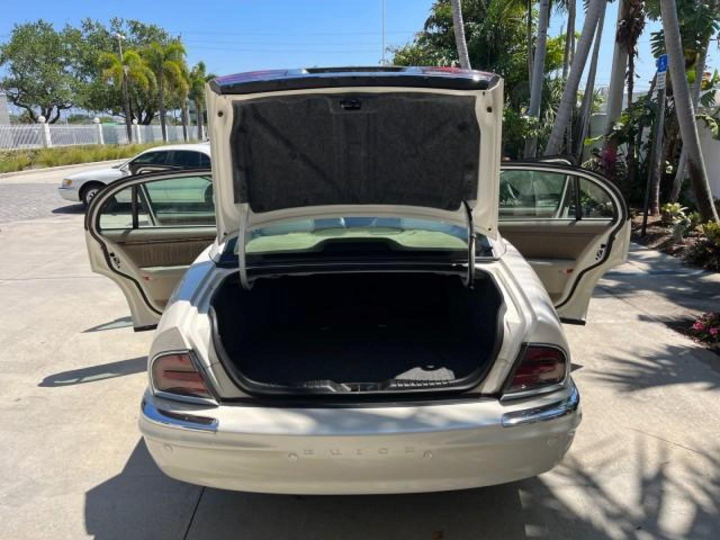 2004 White Diamond /Light Cashmere Buick Park Avenue Ultra LOW MILES 65,064 (1G4CU541544) with an 3.8L 3800 V6 SFI Supercharged Engine engine, Automatic transmission, located at 4701 North Dixie Hwy, Pompano Beach, FL, 33064, (954) 422-2889, 26.240938, -80.123474 - 2004 BUICK PARK AVENUE ULTRA NEW $42,890 ROAD READY VIN: 1G4CU541544134000 BACK UP SENSORS NO ACCIDENTS NO RECALLS SEDAN 4 DR SUPERCHAEGED LOW MILES 65,064 3.8L V6 3.8L V6 F HEADS UP DISPLAY FLORIDA OWNER 28 MPG GASOLINE HEATED SEATS/MIRRORS 35 SERVICE RECORDS FRONT WHEEL DRIVE POWER LEATHER SEATS D - Photo#15