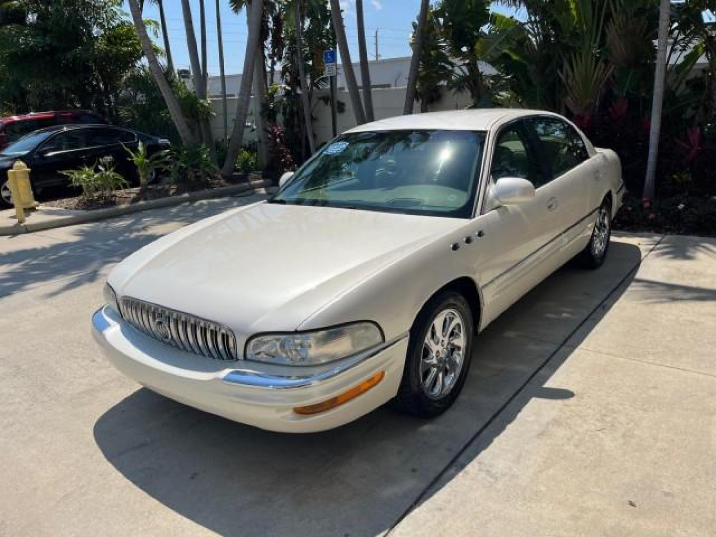 2004 White Diamond /Light Cashmere Buick Park Avenue Ultra LOW MILES 65,064 (1G4CU541544) with an 3.8L 3800 V6 SFI Supercharged Engine engine, Automatic transmission, located at 4701 North Dixie Hwy, Pompano Beach, FL, 33064, (954) 422-2889, 26.240938, -80.123474 - 2004 BUICK PARK AVENUE ULTRA NEW $42,890 ROAD READY VIN: 1G4CU541544134000 BACK UP SENSORS NO ACCIDENTS NO RECALLS SEDAN 4 DR SUPERCHAEGED LOW MILES 65,064 3.8L V6 3.8L V6 F HEADS UP DISPLAY FLORIDA OWNER 28 MPG GASOLINE HEATED SEATS/MIRRORS 35 SERVICE RECORDS FRONT WHEEL DRIVE POWER LEATHER SEATS D - Photo#3