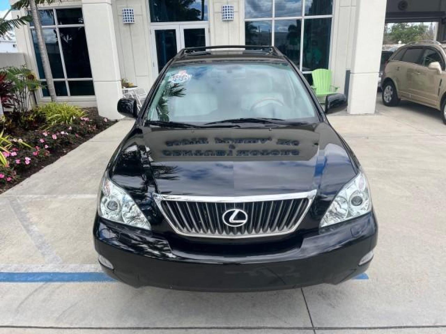 2008 Black Onyx /Light Gray Lexus RX 350 1 OWNER LOW MILES 45,202 (2T2GK31U08C) with an 3.5L DOHC SFI 24-Valve V6 Engine engine, Automatic transmission, located at 4701 North Dixie Hwy, Pompano Beach, FL, 33064, (954) 422-2889, 26.240938, -80.123474 - 2008 LEXUS RX 350 NEW $52,375 ROAD READY VIN: 2T2GK31U08C036344 BACK UP CAMERA 1 OWNER 3.5L V6 25 MPG 4 DOOR WAGON/SPORT UTILITY NAVIGATION LOW MILES 45,202 3.5L V6 F DOHC 24V 9 SERVICE RECORDS NO ACCIDENTS NO RECALLS GASOLINE DUAL ZONE AC POWER LIFTGATE/MIRRORS FRONT WHEEL DRIVE POWER SUNROOF POWER - Photo#82