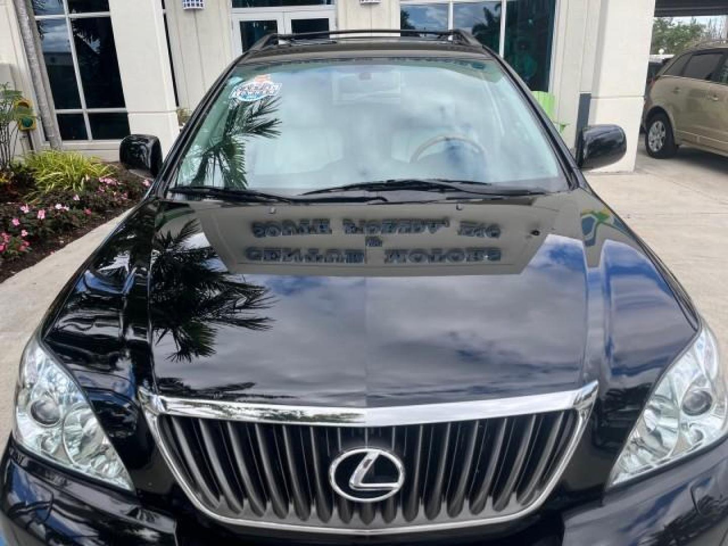 2008 Black Onyx /Light Gray Lexus RX 350 1 OWNER LOW MILES 45,202 (2T2GK31U08C) with an 3.5L DOHC SFI 24-Valve V6 Engine engine, Automatic transmission, located at 4701 North Dixie Hwy, Pompano Beach, FL, 33064, (954) 422-2889, 26.240938, -80.123474 - 2008 LEXUS RX 350 NEW $52,375 ROAD READY VIN: 2T2GK31U08C036344 BACK UP CAMERA 1 OWNER 3.5L V6 25 MPG 4 DOOR WAGON/SPORT UTILITY NAVIGATION LOW MILES 45,202 3.5L V6 F DOHC 24V 9 SERVICE RECORDS NO ACCIDENTS NO RECALLS GASOLINE DUAL ZONE AC POWER LIFTGATE/MIRRORS FRONT WHEEL DRIVE POWER SUNROOF POWER - Photo#90