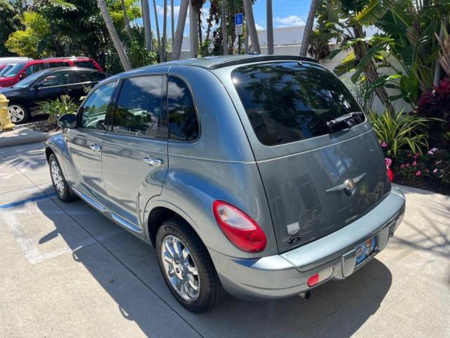 2008 Silver Steel Metallic /Pastel Slate Gray Chrysler PT Cruiser 1 FL LOW MILES 23,489 (3A8FY48BX8T) with an 2.4L DOHC SMPI 16-Valve I4 Engine engine, Automatic transmission, located at 4701 North Dixie Hwy, Pompano Beach, FL, 33064, (954) 422-2889, 26.240938, -80.123474 - 2008 CHRYSLER PT CRUISER ROAD READY 2.4L I4 VIN: 3A8FY48BX8T167439 NO ACCIDENTS VAN NO RECALLS 29 MPG 2.4L I4 F DOHC 16V 1 OWNER FLORIDA GASOLINE LOW MILES 23,489 FRONT WHEEL DRIVE 16 SERVICE RECORDS Additional Airbags Anti-Theft System Curtain Airbags FWD Front Bucket Seats Rear Headrests Rear Spoi - Photo#86