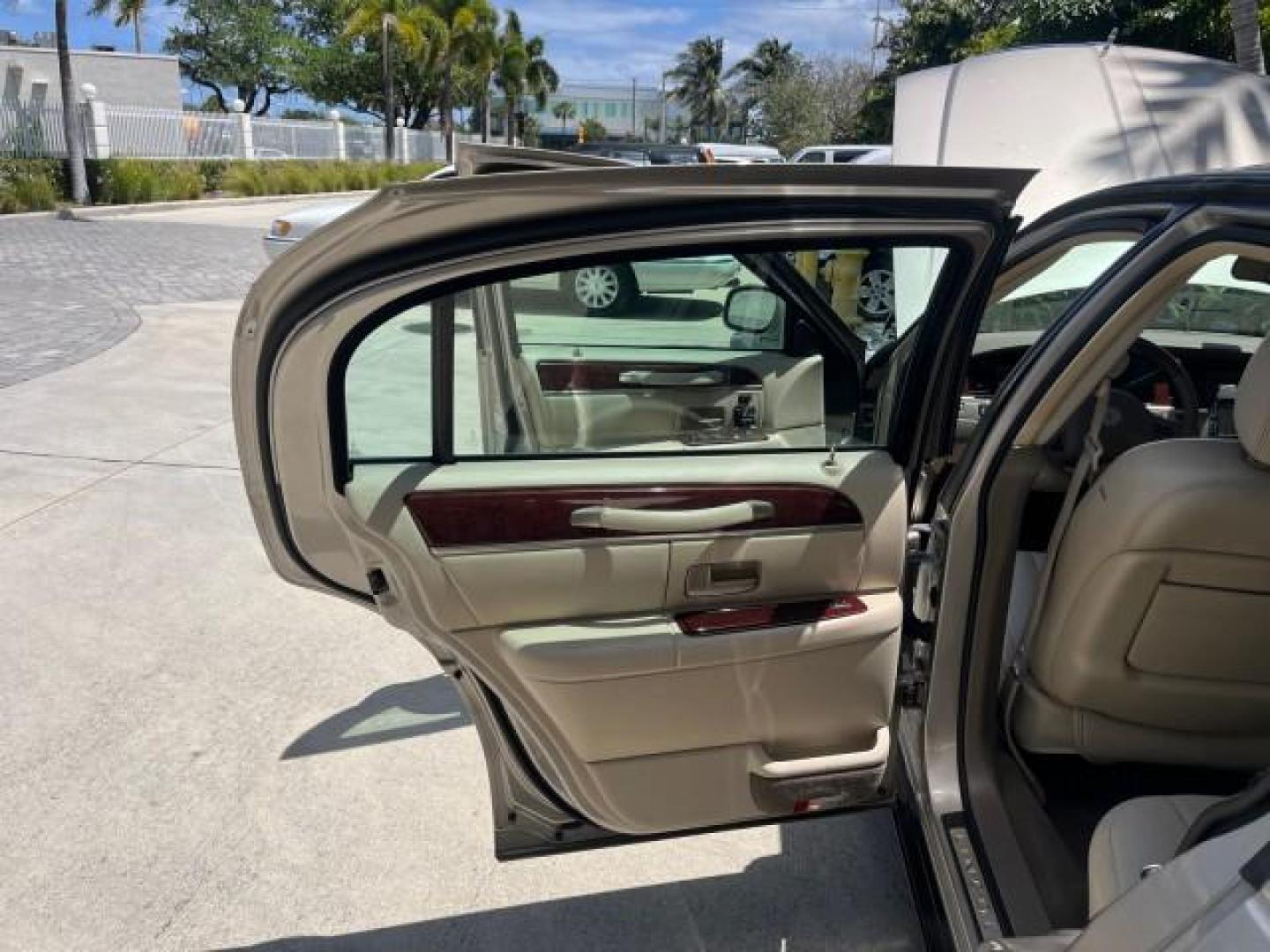 2003 Lt Parchment Gold Metallic /Light Parchment Lincoln Town Car Signature Premium LOW MILES 66,012 (1LNHM82W83Y) with an 4.6L SOHC SMPI V8 Engine engine, Automatic transmission, located at 4701 North Dixie Hwy, Pompano Beach, FL, 33064, (954) 422-2889, 26.240938, -80.123474 - 2003 LINCOLN TOWN CAR SIGNATURE NEW $43,245 ROAD READY VIN: 1LNHM82W83Y634911 LOW MILES 66,012 4.6L V8 SEDAN 4 DR NO RECALLS 25 MPG 4.6L V8 F OHV POWER LEATHER SEATS GASOLINE PARKING SENSORS REAR WHEEL DRIVE SIGNATURE DUAL ZONE AC FLORIDA OWNER Air Suspension Alloy Wheels Anti-Theft System Approach - Photo#13