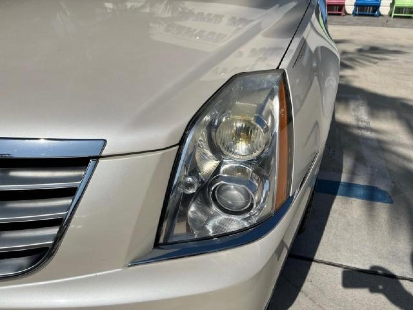 2011 White Diamond Tricoat /Shale/Cocoa Cadillac DTS Luxury Collection LOW MILES 62,193 (1G6KD5E66BU) with an Northstar 4.6L DOHC V8 Engine engine, Automatic transmission, located at 4701 North Dixie Hwy, Pompano Beach, FL, 33064, (954) 422-2889, 26.240938, -80.123474 - 2011 CADILLAC DTS LUXURY COLLECTION NEW $ 55,125 ROAD READY VIN: 1G6KD5E66BU122853 NO ACCIDENTS NO RECALLS SEDAN 4 DR CLEAN BEAUTIFIL FLORIDA OWNER 4.6L V8 4.6L V8 F DOHC 32V 17 SERVICE RECORDS POWER LEATHER SEATS GASOLINE LOW MILES 62,193 DUAL AC POWER SUNROOF FRONT WHEEL DRIVE LUXURY COLLECTION PA - Photo#79