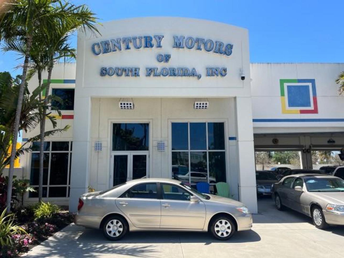 2003 Desert Sand Mica /Stone Toyota Camry 1 FL LE LOW MILES 72,716 (4T1BE32K03U) with an 2.4L DOHC Vvti 16-Valve 4-Cyl Engine engine, Automatic transmission, located at 4701 North Dixie Hwy, Pompano Beach, FL, 33064, (954) 422-2889, 26.240938, -80.123474 - 2003 TOYOTA CAMRY LE ROAD READY 2.4L I4 VIN: 4T1BE32K03U208527 NO RECALLS 32 MPG SEDAN 4 DR 1 OWNER FLORIDA 2.4L I4 F DOHC 16V LOW MILES 72,716 GASOLINE 24 SERVICE RECORDS FRONT WHEEL DRIVE POWER SEATS/MIRRORS Approach Lights Cruise Control FWD Front Bucket Seats THIS IS ONE OF THE NICEST CAMRYS WE - Photo#0