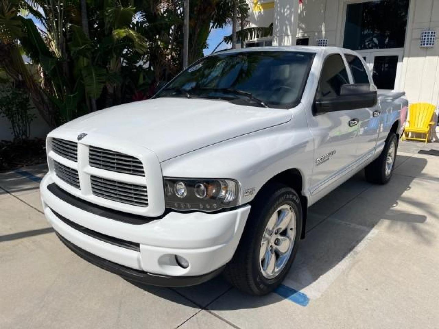 2004 Bright White /Dark Slate Gray Dodge Ram 1500 4 DR SLT V 8 LOW MILES (1D7HA18N44S) with an 4.7L V8 Magnum Engine engine, Automatic transmission, located at 4701 North Dixie Hwy, Pompano Beach, FL, 33064, (954) 422-2889, 26.240938, -80.123474 - OUR WEBPAGE FLORIDACARS1.COM HAS OVER 100 PHOTOS AND FREE CARFAX LINK 2004 DODGE RAM 1500 SLT ROAD READY 4.7L V8 VIN: 1D7HA18N44S753651 1 OWNER FLORIDA 4 DOOR EXTENDED CAB PICKUP LOW MILES 75,330 4.7L V8 F NO ACCIDENTS NO RECALLS GASOLINE POWER SEATS/MIRRORS REAR WHEEL DRIVE 6.4FT BED 18 SERVICE REC - Photo#69