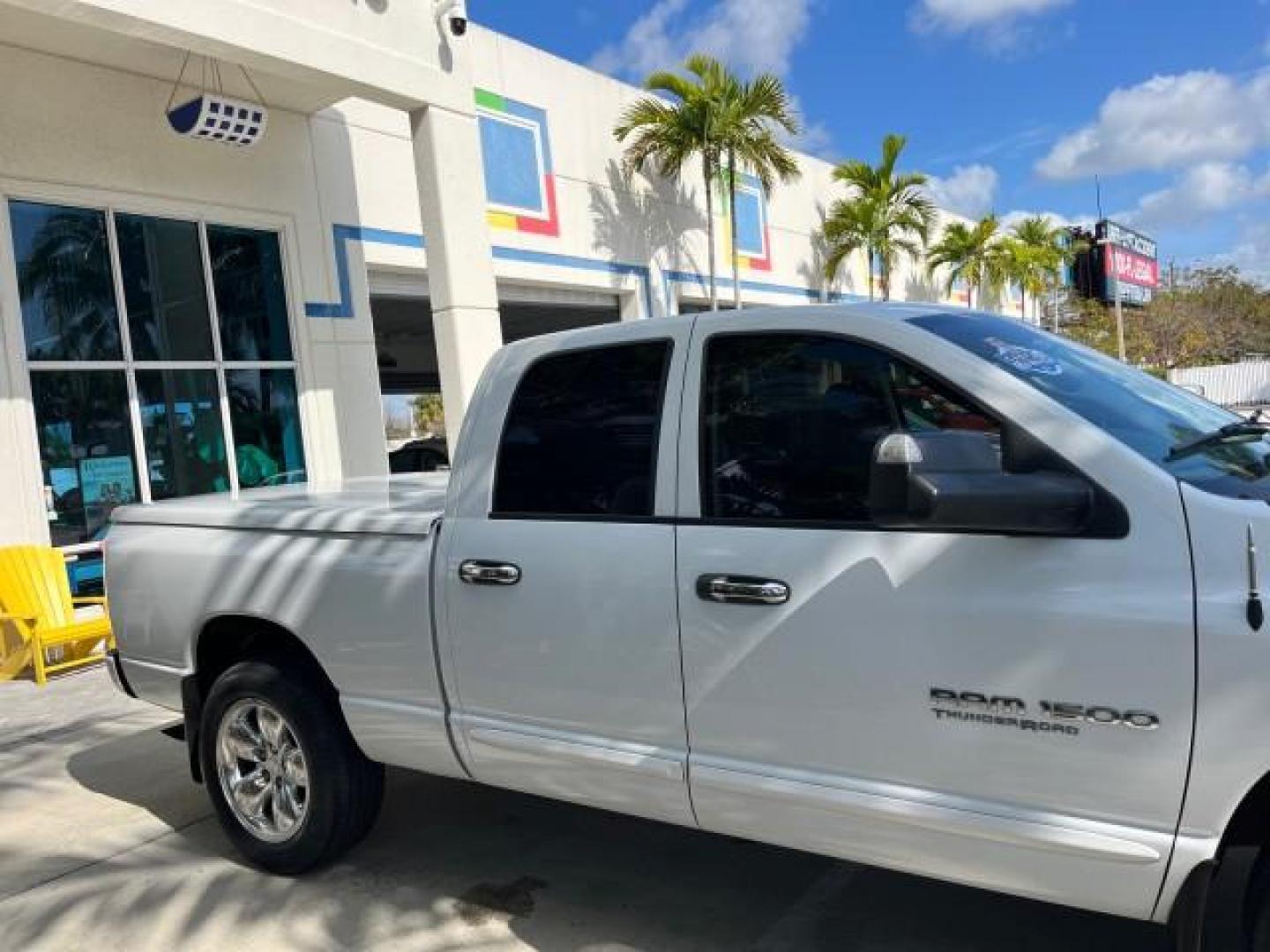 2004 Bright White /Dark Slate Gray Dodge Ram 1500 4 DR SLT V 8 LOW MILES (1D7HA18N44S) with an 4.7L V8 Magnum Engine engine, Automatic transmission, located at 4701 North Dixie Hwy, Pompano Beach, FL, 33064, (954) 422-2889, 26.240938, -80.123474 - OUR WEBPAGE FLORIDACARS1.COM HAS OVER 100 PHOTOS AND FREE CARFAX LINK 2004 DODGE RAM 1500 SLT ROAD READY 4.7L V8 VIN: 1D7HA18N44S753651 1 OWNER FLORIDA 4 DOOR EXTENDED CAB PICKUP LOW MILES 75,330 4.7L V8 F NO ACCIDENTS NO RECALLS GASOLINE POWER SEATS/MIRRORS REAR WHEEL DRIVE 6.4FT BED 18 SERVICE REC - Photo#87