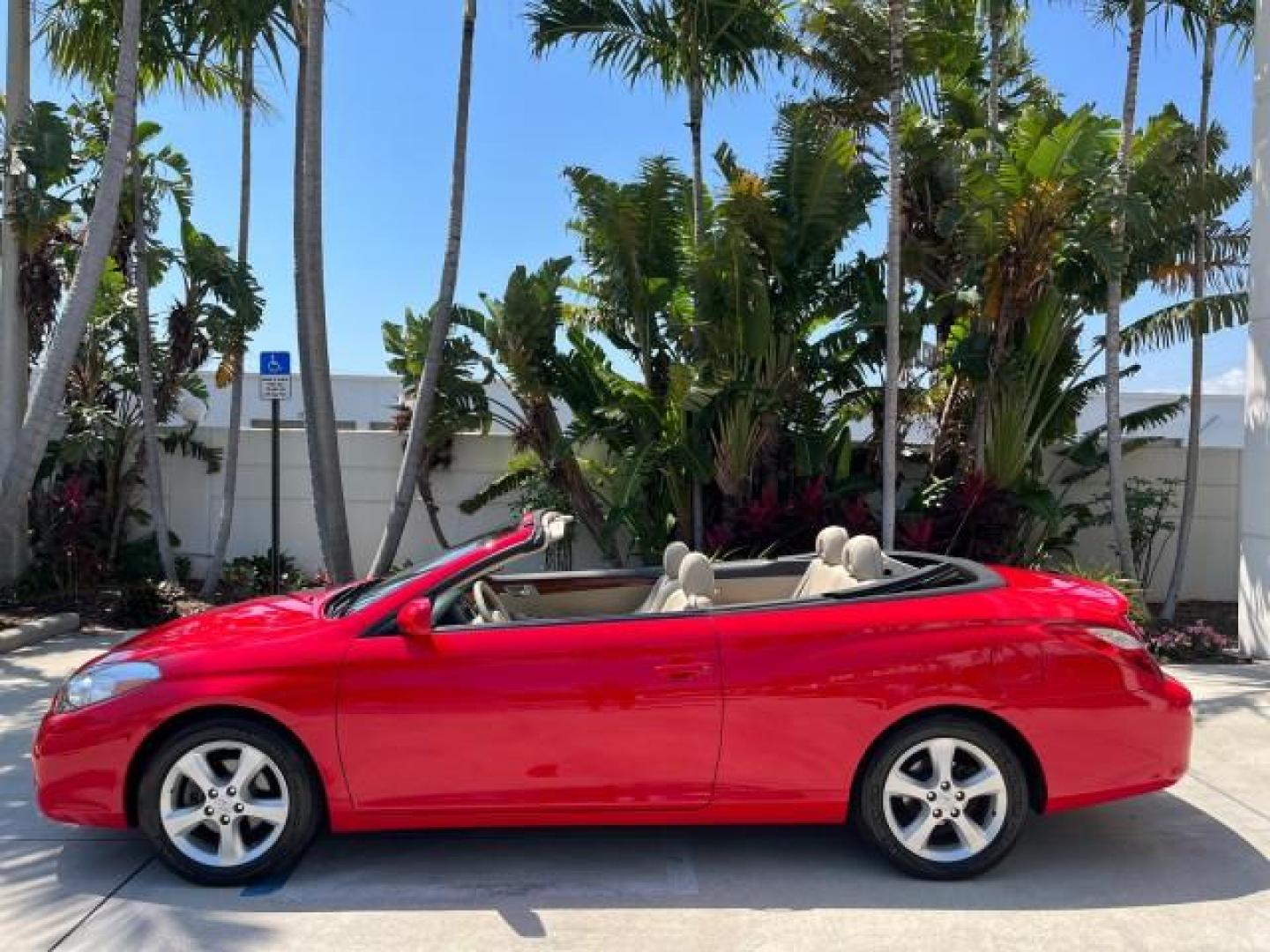 2008 Super Red V /Dark Stone Toyota Camry Solara SLE LOW MILES 26,544 (4T1FA38P88U) with an 3.3L DOHC SMPI VVT-i 24-Valve V6 Engine engine, Automatic transmission, located at 4701 North Dixie Hwy, Pompano Beach, FL, 33064, (954) 422-2889, 26.240938, -80.123474 - 2008 TOYOTA CAMRY SOLARA SE V6 ROAD READY 3.3L V6 VIN: 4T1FA38P88U143644 29 MPG SLE CONVERTIBLE NO RECALLS 1 OWNER 3.3L V6 F DOHC 24V 14 SERVICE RECORDS LOW MILES 26,544 GASOLINE POWER MIRRORS POWER CONVERTIBLE TOP FRONT WHEEL DRIVE NAVIGATION POWER LEATHER SEATS Adjustable Lumbar Support Anti-Theft - Photo#90