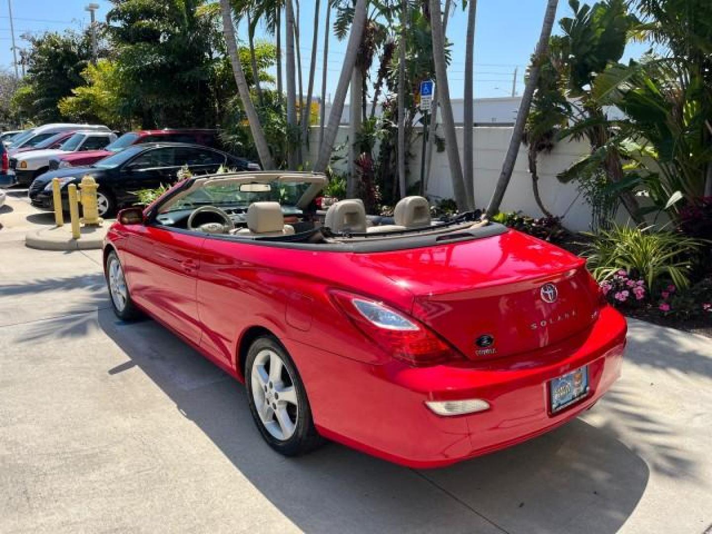 2008 Super Red V /Dark Stone Toyota Camry Solara SLE LOW MILES 26,544 (4T1FA38P88U) with an 3.3L DOHC SMPI VVT-i 24-Valve V6 Engine engine, Automatic transmission, located at 4701 North Dixie Hwy, Pompano Beach, FL, 33064, (954) 422-2889, 26.240938, -80.123474 - 2008 TOYOTA CAMRY SOLARA SE V6 ROAD READY 3.3L V6 VIN: 4T1FA38P88U143644 29 MPG SLE CONVERTIBLE NO RECALLS 1 OWNER 3.3L V6 F DOHC 24V 14 SERVICE RECORDS LOW MILES 26,544 GASOLINE POWER MIRRORS POWER CONVERTIBLE TOP FRONT WHEEL DRIVE NAVIGATION POWER LEATHER SEATS Adjustable Lumbar Support Anti-Theft - Photo#91