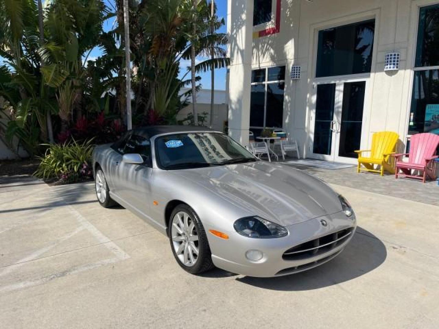 2005 Platinum /Charcoal Jaguar XK8 CONV LOW MILES 22,262 (SAJDA42C852) with an 4.2L DOHC EFI 32-Valve Aluminum Alloy V8 Engine engine, Automatic transmission, located at 4701 North Dixie Hwy, Pompano Beach, FL, 33064, (954) 422-2889, 26.240938, -80.123474 - 2005 JAGUAR XK-SERIES XK8 NEW $76,030 ROAD READY VIN: SAJDA42C852A44308 NO RECALLS 4.2L V8 CONVERTIBLE FLORIDA OWNER 4.2L V8 F DOHC POWER CONVERTIBLE TOP GASOLINE 9 SERVICE RECORDS POWER LEATHER SEATS REAR WHEEL DRIVE SUPER LOW MILES 22,262 PARKING SENSORS Alloy Wheels Anti-Theft System Auto-dimming - Photo#1