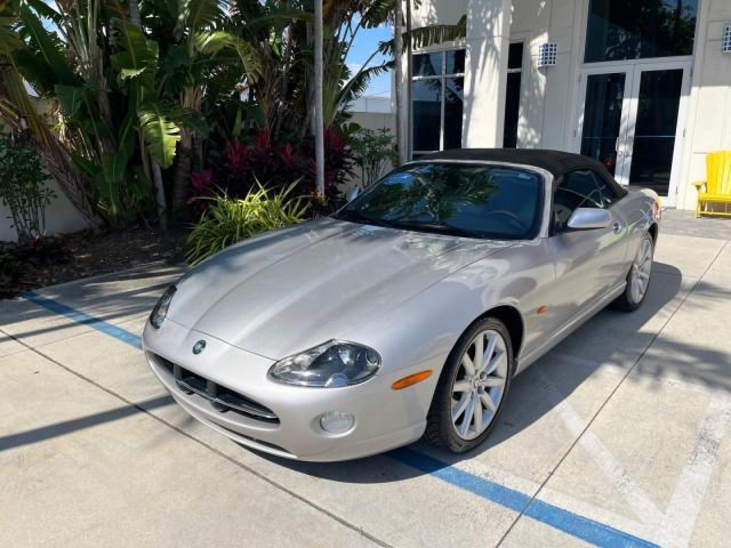 2005 Platinum /Charcoal Jaguar XK8 CONV LOW MILES 22,262 (SAJDA42C852) with an 4.2L DOHC EFI 32-Valve Aluminum Alloy V8 Engine engine, Automatic transmission, located at 4701 North Dixie Hwy, Pompano Beach, FL, 33064, (954) 422-2889, 26.240938, -80.123474 - 2005 JAGUAR XK-SERIES XK8 NEW $76,030 ROAD READY VIN: SAJDA42C852A44308 NO RECALLS 4.2L V8 CONVERTIBLE FLORIDA OWNER 4.2L V8 F DOHC POWER CONVERTIBLE TOP GASOLINE 9 SERVICE RECORDS POWER LEATHER SEATS REAR WHEEL DRIVE SUPER LOW MILES 22,262 PARKING SENSORS Alloy Wheels Anti-Theft System Auto-dimming - Photo#68