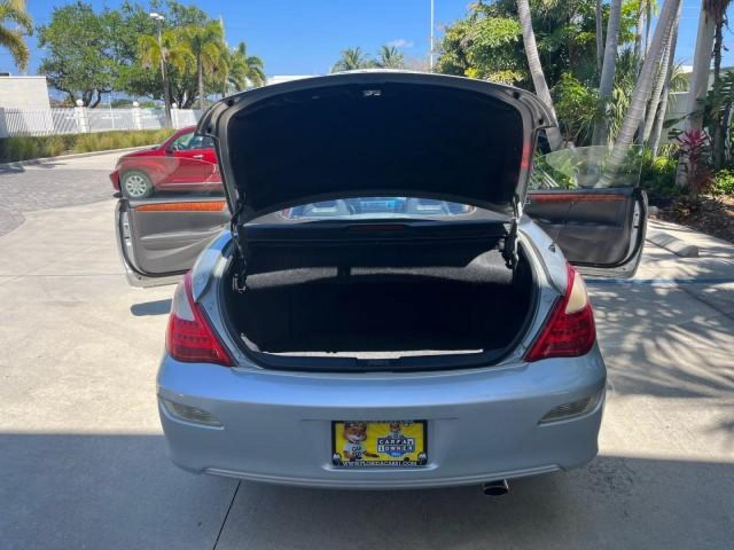 2007 Titanium Metallic /Dark Gray Toyota Camry Solara 1 FL SLE LOW MILES 76,369 (4T1FA38P17U) with an 3.3L DOHC SMPI VVT-i 24-Valve V6 Engine engine, Automatic transmission, located at 4701 North Dixie Hwy, Pompano Beach, FL, 33064, (954) 422-2889, 26.240938, -80.123474 - 2007 TOYOTA CAMRY SOLARA SE V6 ROAD READY 3.3L V6 VIN: 4T1FA38P17U129146 NO RECALLS 29 MPG CONVERTIBLE 1 OWNER FLORIDA 3.3L V6 F DOHC 24V LOW MILES 76,369 SLE GASOLINE POWER CONVERTIBLE TOP FRONT WHEEL DRIVE POWER LEATHER SEATS Adjustable Lumbar Support Anti-Theft System Cruise Control Electronic Br - Photo#14