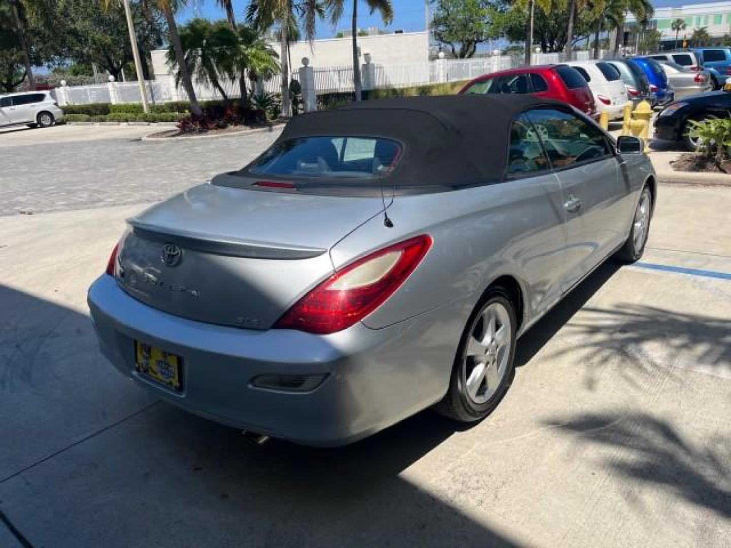 2007 Titanium Metallic /Dark Gray Toyota Camry Solara 1 FL SLE LOW MILES 76,369 (4T1FA38P17U) with an 3.3L DOHC SMPI VVT-i 24-Valve V6 Engine engine, Automatic transmission, located at 4701 North Dixie Hwy, Pompano Beach, FL, 33064, (954) 422-2889, 26.240938, -80.123474 - 2007 TOYOTA CAMRY SOLARA SE V6 ROAD READY 3.3L V6 VIN: 4T1FA38P17U129146 NO RECALLS 29 MPG CONVERTIBLE 1 OWNER FLORIDA 3.3L V6 F DOHC 24V LOW MILES 76,369 SLE GASOLINE POWER CONVERTIBLE TOP FRONT WHEEL DRIVE POWER LEATHER SEATS Adjustable Lumbar Support Anti-Theft System Cruise Control Electronic Br - Photo#7