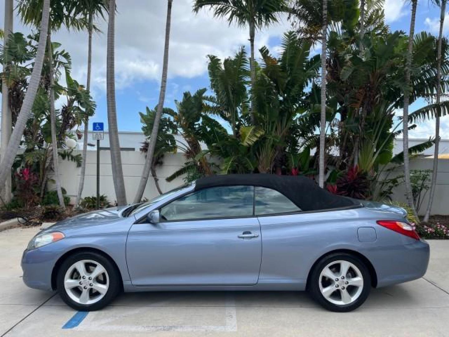 2005 Cosmic Blue Metallic /Ivory Toyota Camry Solara LOW MILES 69,408 SLE (4T1FA38P85U) with an 3.3L DOHC SEFI VVT-i 24-Valve V6 Engine engine, Automatic transmission, located at 4701 North Dixie Hwy, Pompano Beach, FL, 33064, (954) 422-2889, 26.240938, -80.123474 - 2005 TOYOTA CAMRY SOLARA SE V6 ROAD READY 3.3L V6 VIN: 4T1FA38P85U054152 POWER CONVERTIBLE TOP CONVERTIBLE POWER LEATHER SEATS 3.3L V6 F DOHC 24V 29 SERVICE RECORDS GASOLINE FLORIDA OWNER 31 MPG FRONT WHEEL DRIVE LOW MILES 69,408 NO ACCIDENTS NO RECALLS Alloy Wheels Automatic Climate Control Cruise - Photo#86