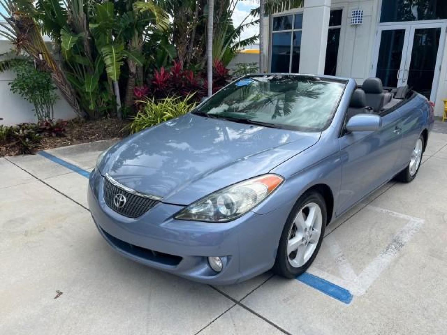 2005 Cosmic Blue Metallic /Ivory Toyota Camry Solara LOW MILES 69,408 SLE (4T1FA38P85U) with an 3.3L DOHC SEFI VVT-i 24-Valve V6 Engine engine, Automatic transmission, located at 4701 North Dixie Hwy, Pompano Beach, FL, 33064, (954) 422-2889, 26.240938, -80.123474 - 2005 TOYOTA CAMRY SOLARA SE V6 ROAD READY 3.3L V6 VIN: 4T1FA38P85U054152 POWER CONVERTIBLE TOP CONVERTIBLE POWER LEATHER SEATS 3.3L V6 F DOHC 24V 29 SERVICE RECORDS GASOLINE FLORIDA OWNER 31 MPG FRONT WHEEL DRIVE LOW MILES 69,408 NO ACCIDENTS NO RECALLS Alloy Wheels Automatic Climate Control Cruise - Photo#94