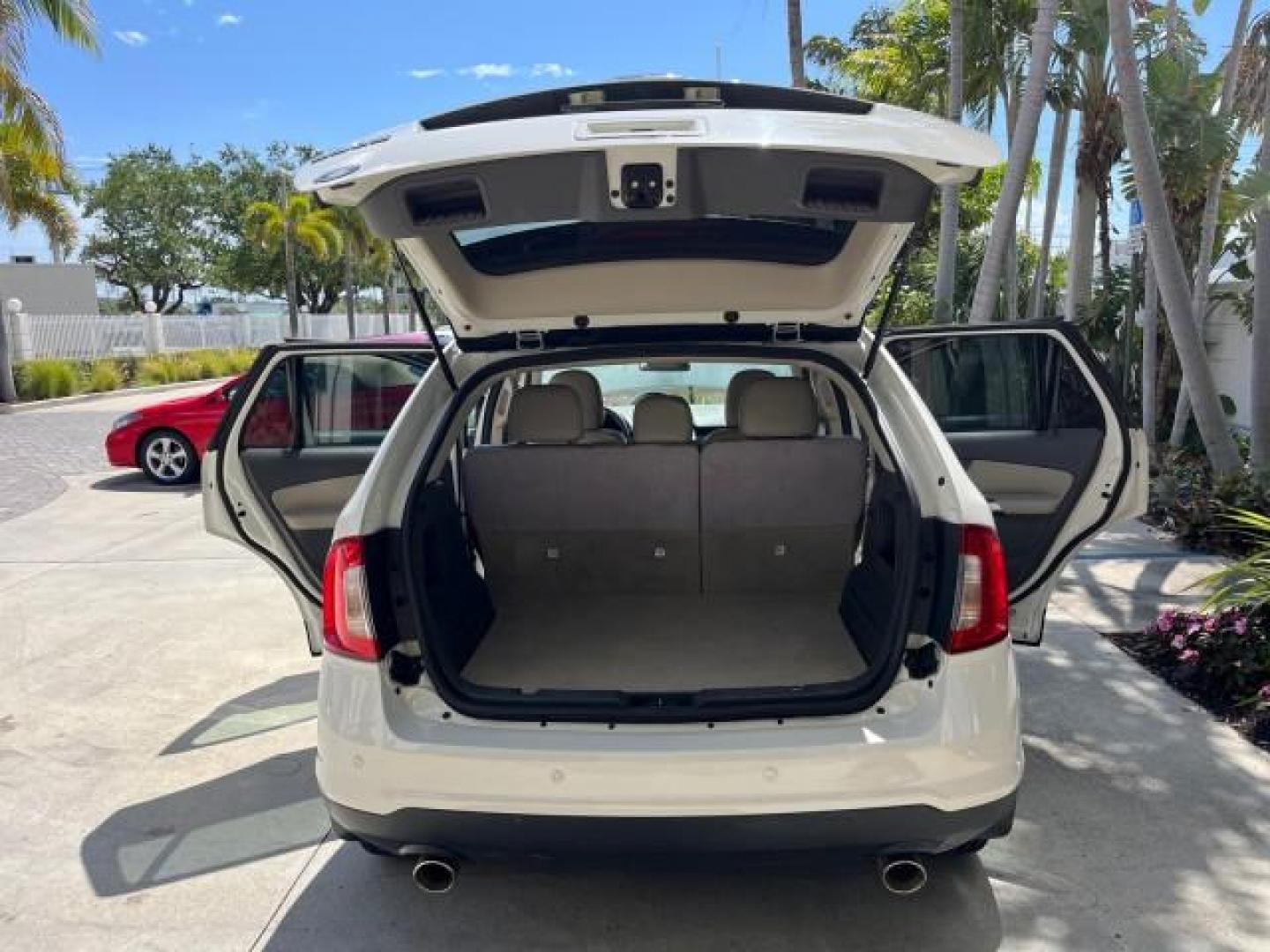 2011 White Suede /Medium Light Stone Ford Edge SE LOW MILES 58,676 (2FMDK3GC8BB) with an 3.5L Ti-VCT V6 Engine engine, Automatic transmission, located at 4701 North Dixie Hwy, Pompano Beach, FL, 33064, (954) 422-2889, 26.240938, -80.123474 - OUR WEBPAGE FLORIDACARS1.COM HAS OVER 100 PHOTOS AND FREE CARFAX LINK 2011 FORD EDGE SE ROAD READY 3.5L V6 VIN: 2FMDK3GC8BBB50285 NO RECALLS 4 DOOR WAGON/SPORT UTILITY FLORIDA OWNER 3.5L V6 F DOHC 24V LOW MILES 58,680 GASOLINE DUAL AC 26 SERVICE RECORDS FRONT WHEEL DRIVE PARK SENSORS LEATHER SEATS A - Photo#15