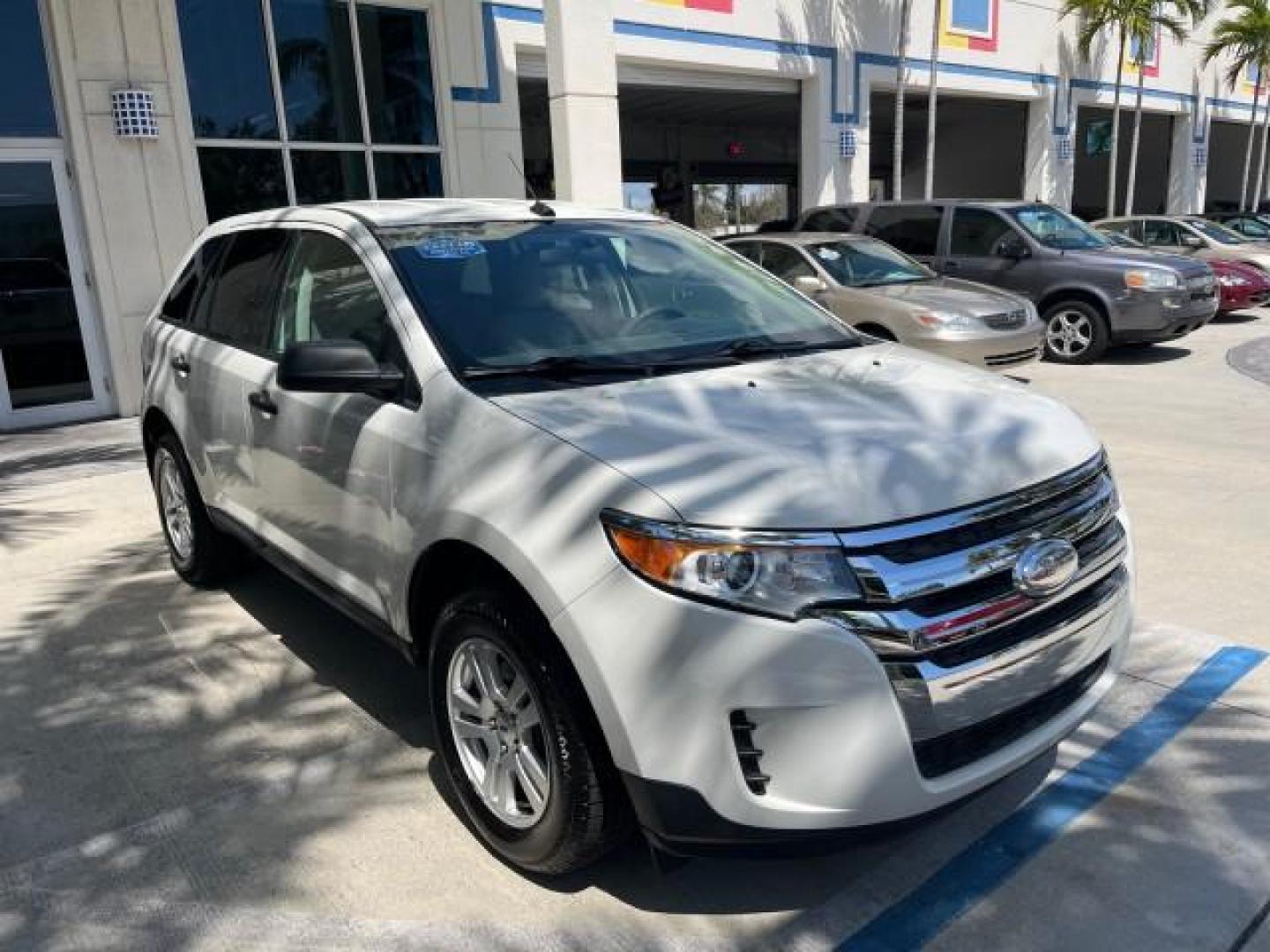 2011 White Suede /Medium Light Stone Ford Edge SE LOW MILES 58,676 (2FMDK3GC8BB) with an 3.5L Ti-VCT V6 Engine engine, Automatic transmission, located at 4701 North Dixie Hwy, Pompano Beach, FL, 33064, (954) 422-2889, 26.240938, -80.123474 - OUR WEBPAGE FLORIDACARS1.COM HAS OVER 100 PHOTOS AND FREE CARFAX LINK 2011 FORD EDGE SE ROAD READY 3.5L V6 VIN: 2FMDK3GC8BBB50285 NO RECALLS 4 DOOR WAGON/SPORT UTILITY FLORIDA OWNER 3.5L V6 F DOHC 24V LOW MILES 58,680 GASOLINE DUAL AC 26 SERVICE RECORDS FRONT WHEEL DRIVE PARK SENSORS LEATHER SEATS A - Photo#68