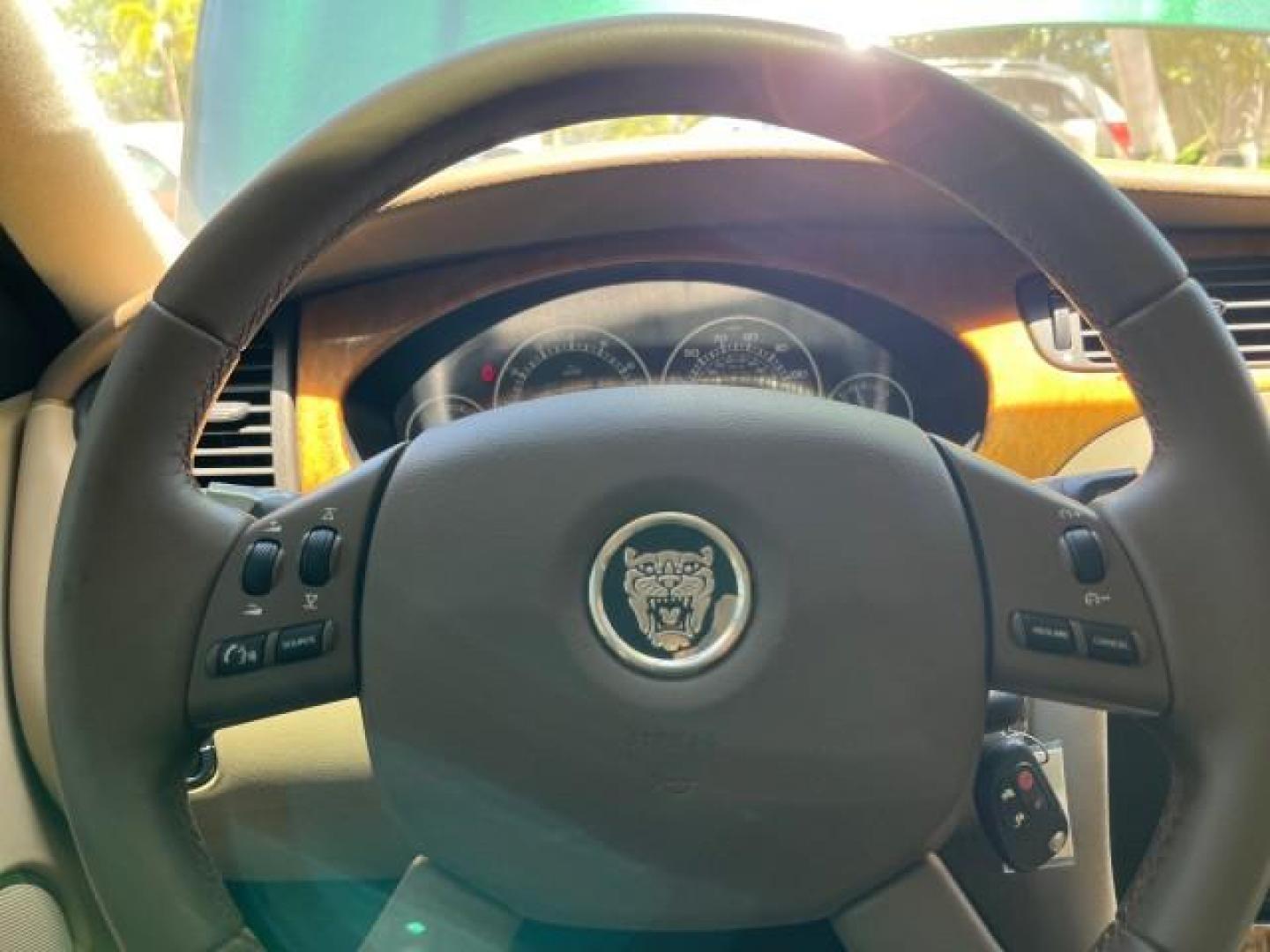 2006 Jaguar Racing Green /Ivory Jaguar X-TYPE AWD LOW MILES 61,609 (SAJWA51A56W) with an 3.0L DOHC SMPI 24-Valve V6 Engine engine, Automatic transmission, located at 4701 North Dixie Hwy, Pompano Beach, FL, 33064, (954) 422-2889, 26.240938, -80.123474 - OUR WEBPAGE FLORIDACARS1.COM HAS OVER 100 PHOTOS AND FREE CARFAX LINK 2006 JAGUAR X-TYPE 3.0L NEW $40,855 ROAD READY VIN: SAJWA51A56WE96399 NO ACCIDENTS NO RECALLS SEDAN 4 DR FLORIDA OWNER 3.0L V6 3.0L V6 F DOHC PARK SENSORS POWER LEATHER SEATS GASOLINE 7 SERVICE RECORDS POWER SUNROOF/MIRRORS ALL WH - Photo#40