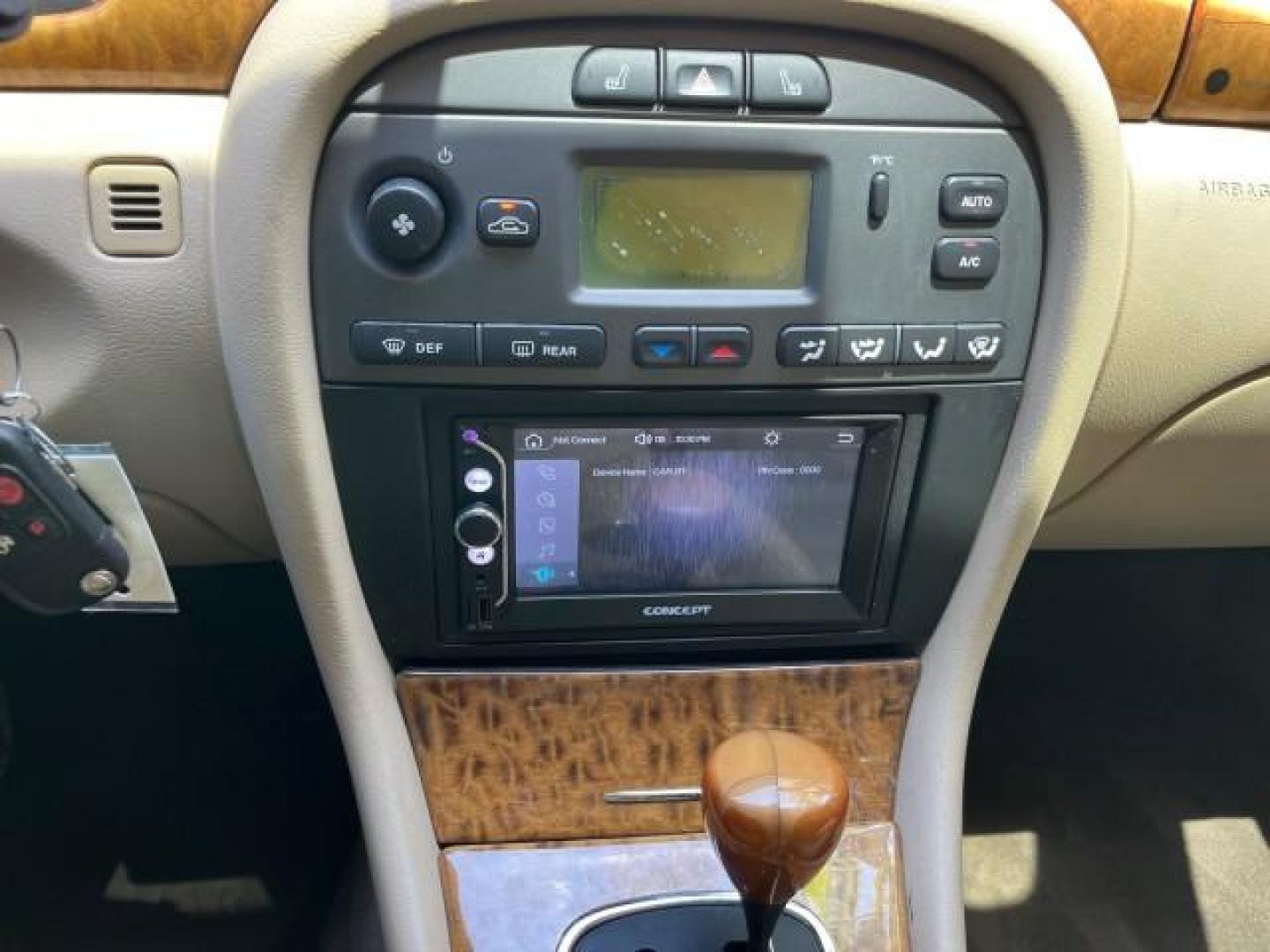 2006 Jaguar Racing Green /Ivory Jaguar X-TYPE AWD LOW MILES 61,609 (SAJWA51A56W) with an 3.0L DOHC SMPI 24-Valve V6 Engine engine, Automatic transmission, located at 4701 North Dixie Hwy, Pompano Beach, FL, 33064, (954) 422-2889, 26.240938, -80.123474 - OUR WEBPAGE FLORIDACARS1.COM HAS OVER 100 PHOTOS AND FREE CARFAX LINK 2006 JAGUAR X-TYPE 3.0L NEW $40,855 ROAD READY VIN: SAJWA51A56WE96399 NO ACCIDENTS NO RECALLS SEDAN 4 DR FLORIDA OWNER 3.0L V6 3.0L V6 F DOHC PARK SENSORS POWER LEATHER SEATS GASOLINE 7 SERVICE RECORDS POWER SUNROOF/MIRRORS ALL WH - Photo#44