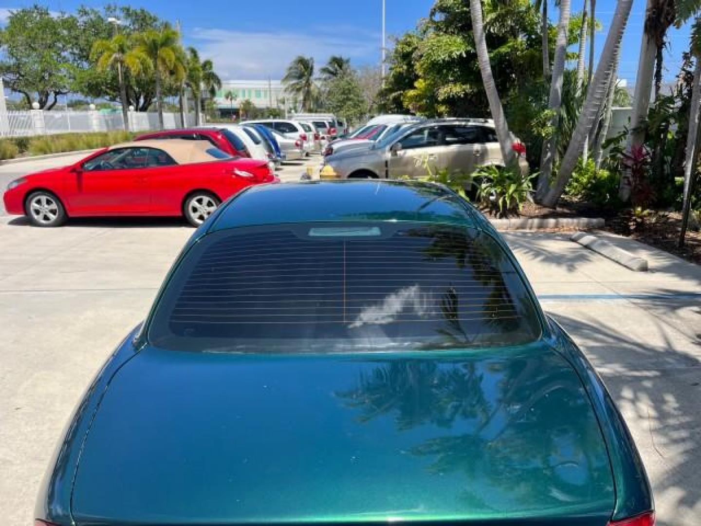 2006 Jaguar Racing Green /Ivory Jaguar X-TYPE AWD LOW MILES 61,609 (SAJWA51A56W) with an 3.0L DOHC SMPI 24-Valve V6 Engine engine, Automatic transmission, located at 4701 North Dixie Hwy, Pompano Beach, FL, 33064, (954) 422-2889, 26.240938, -80.123474 - OUR WEBPAGE FLORIDACARS1.COM HAS OVER 100 PHOTOS AND FREE CARFAX LINK 2006 JAGUAR X-TYPE 3.0L NEW $40,855 ROAD READY VIN: SAJWA51A56WE96399 NO ACCIDENTS NO RECALLS SEDAN 4 DR FLORIDA OWNER 3.0L V6 3.0L V6 F DOHC PARK SENSORS POWER LEATHER SEATS GASOLINE 7 SERVICE RECORDS POWER SUNROOF/MIRRORS ALL WH - Photo#81