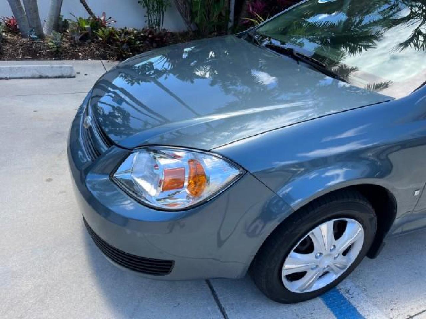 2007 Blue Granite Metallic /Gray Chevrolet Cobalt 1 FL LT LOW MILES 37,042 (1G1AL15F977) with an Ecotec 2.2L DOHC 16-Valve 4-Cyl SFI Engine engine, Automatic transmission, located at 4701 North Dixie Hwy, Pompano Beach, FL, 33064, (954) 422-2889, 26.240938, -80.123474 - OUR WEBPAGE FLORIDACARS1.COM HAS OVER 100 PHOTOS AND FREE CARFAX LINK 2007 CHEVROLET COBALT LT ROAD READY 2.2L 4 CYL VIN: 1G1AL15F977415522 NO ACCIDENTS NO RECALLS COUPE 17 SERVICE RECORDS 2.2L I4 F DOHC 1 OWNER FLORIDA GASOLINE LOW MILES 37,042 FRONT WHEEL DRIVE 34 MPG Anti-Theft System FWD Front B - Photo#62