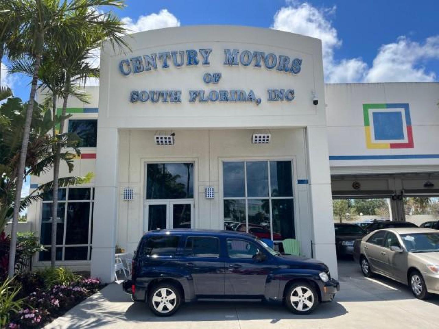 2008 Blue Flash Metallic /Gray Chevrolet HHR 1 FL LS LOW MILES 12,180 (3GNCA13D48S) with an Ecotec 2.2L DOHC 16-Valve 4-Cyl SFI Engine engine, Automatic transmission, located at 4701 North Dixie Hwy, Pompano Beach, FL, 33064, (954) 422-2889, 26.240938, -80.123474 - 2008 CHEVROLET HHR LS ROAD READY 2.2L I4 VIN: 3GNCA13D48S678082 NO ACCIDENTS 30 MPG 4 DOOR WAGON/SPORT UTILITY NO RECALLS 2.2L I4 F DOHC 1 OWNER FLORIDA GASOLINE SUPER LOW MILES 12,180 FRONT WHEEL DRIVE 10 SERVICE RECORDS Anti-Theft System Auto-dimming Rearview Mirror Connected Car Cruise Control FW - Photo#0