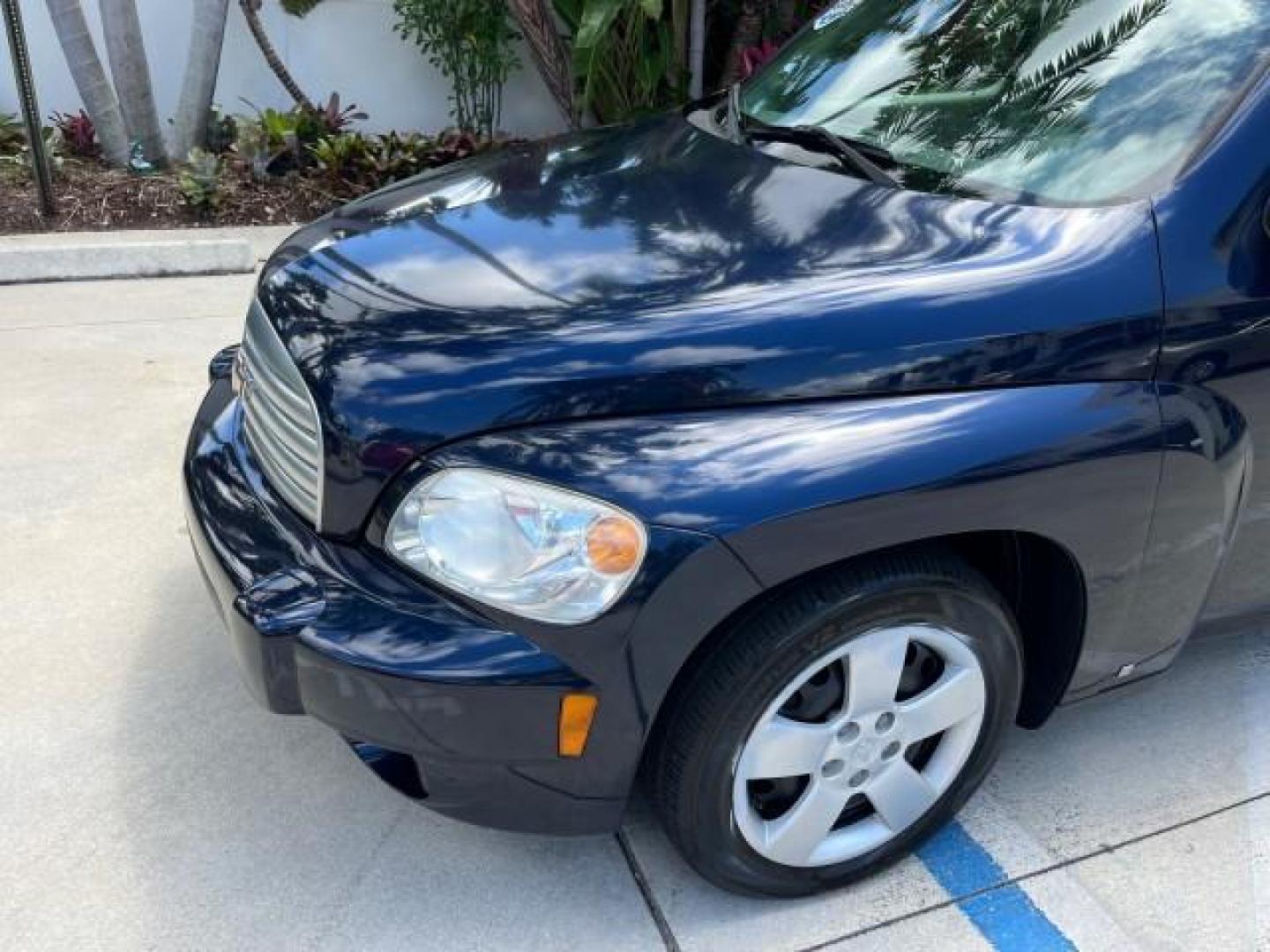 2008 Blue Flash Metallic /Gray Chevrolet HHR 1 FL LS LOW MILES 12,180 (3GNCA13D48S) with an Ecotec 2.2L DOHC 16-Valve 4-Cyl SFI Engine engine, Automatic transmission, located at 4701 North Dixie Hwy, Pompano Beach, FL, 33064, (954) 422-2889, 26.240938, -80.123474 - 2008 CHEVROLET HHR LS ROAD READY 2.2L I4 VIN: 3GNCA13D48S678082 NO ACCIDENTS 30 MPG 4 DOOR WAGON/SPORT UTILITY NO RECALLS 2.2L I4 F DOHC 1 OWNER FLORIDA GASOLINE SUPER LOW MILES 12,180 FRONT WHEEL DRIVE 10 SERVICE RECORDS Anti-Theft System Auto-dimming Rearview Mirror Connected Car Cruise Control FW - Photo#81