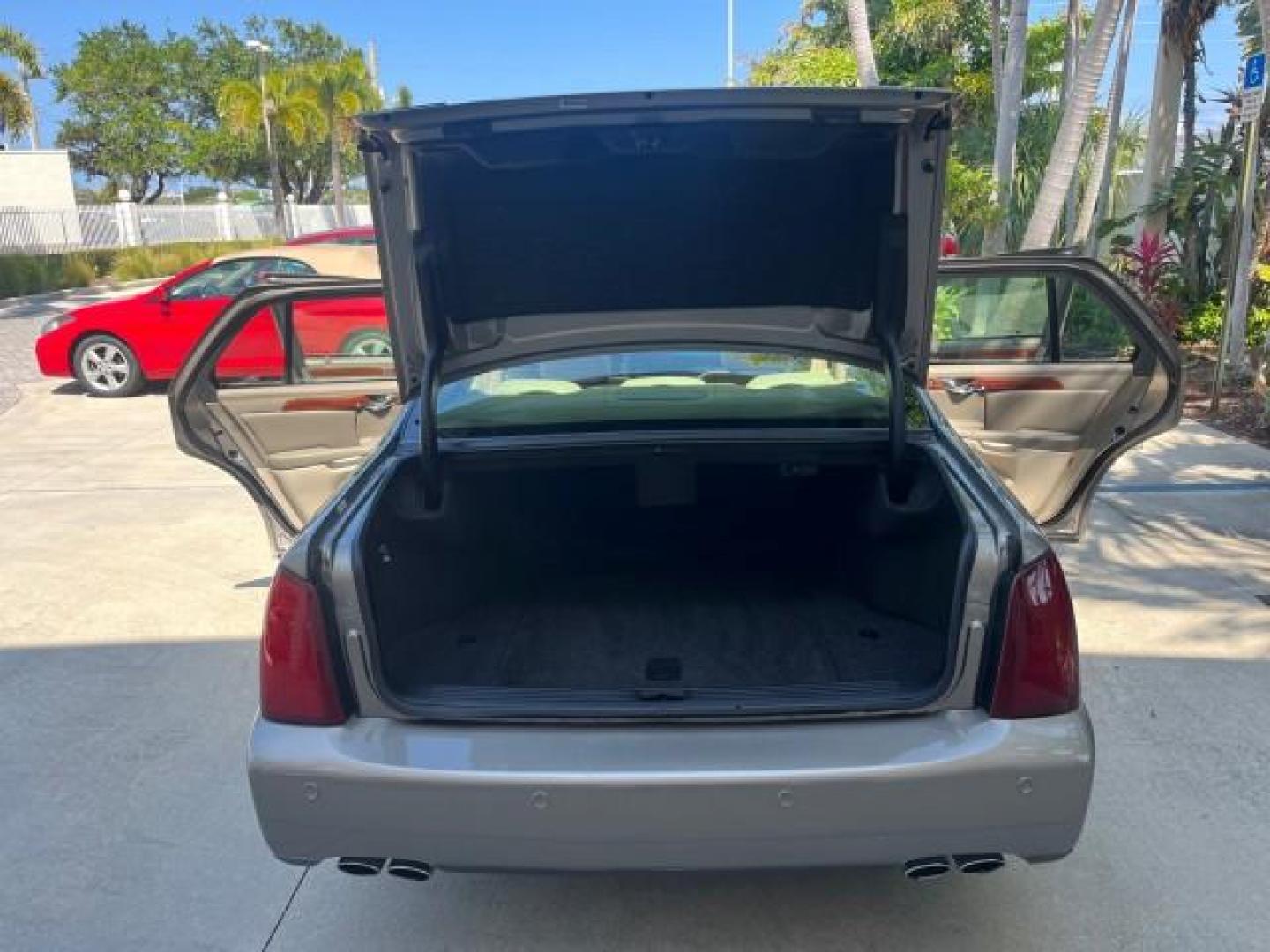 2000 Cashmere /Black Cadillac DeVille LOW MILES 37,074 (1G6KD54Y9YU) with an 4.6L SFI DOHC V8 275hp Northstar Engine engine, Automatic transmission, located at 4701 North Dixie Hwy, Pompano Beach, FL, 33064, (954) 422-2889, 26.240938, -80.123474 - OUR WEBPAGE FLORIDACARS1.COM HAS OVER 100 PHOTOS AND FREE CARFAX LINK 2000 CADILLAC DEVILLE NEW $43,075 ROAD READY VIN: 1G6KD54Y9YU196490 NO RECALLS 1 OWNER SEDAN 4 DR LOW MILES 37,074 4.6L V8 4.6L V8 F DOHC 32V POWER LEATHER SEATS 28 MPG GASOLINE 63 SERVICE RECORDS FRONT WHEEL DRIVE PARK SENSORS DU - Photo#15