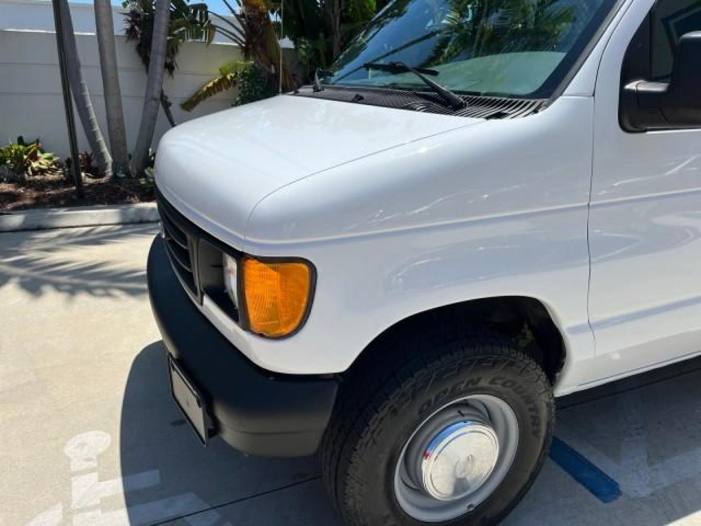 2003 Oxford White /Medium Flint Ford Econoline Cargo Van EXT Super LOW MILES 68,688 (1FTNS24223H) with an 4.2L EFI V6 Engine engine, Automatic transmission, located at 4701 North Dixie Hwy, Pompano Beach, FL, 33064, (954) 422-2889, 26.240938, -80.123474 - OUR WEBPAGE FLORIDACARS1.COM HAS OVER 100 PHOTOS AND FREE CARFAX LINK 2003 FORD E-SERIES E-250 ROAD READY WORK READY VIN: 1FTNS24223HB96651 NO RECALLS 4.2L V6 VAN LOW MILES 68,684 4.2L V6 F SOHC 10 SERVICE RECORDS GASOLINE REAR WHEEL DRIVE Front Bucket Seats RWD THIS IS ONE OF THE NICEST FORD VANS W - Photo#67