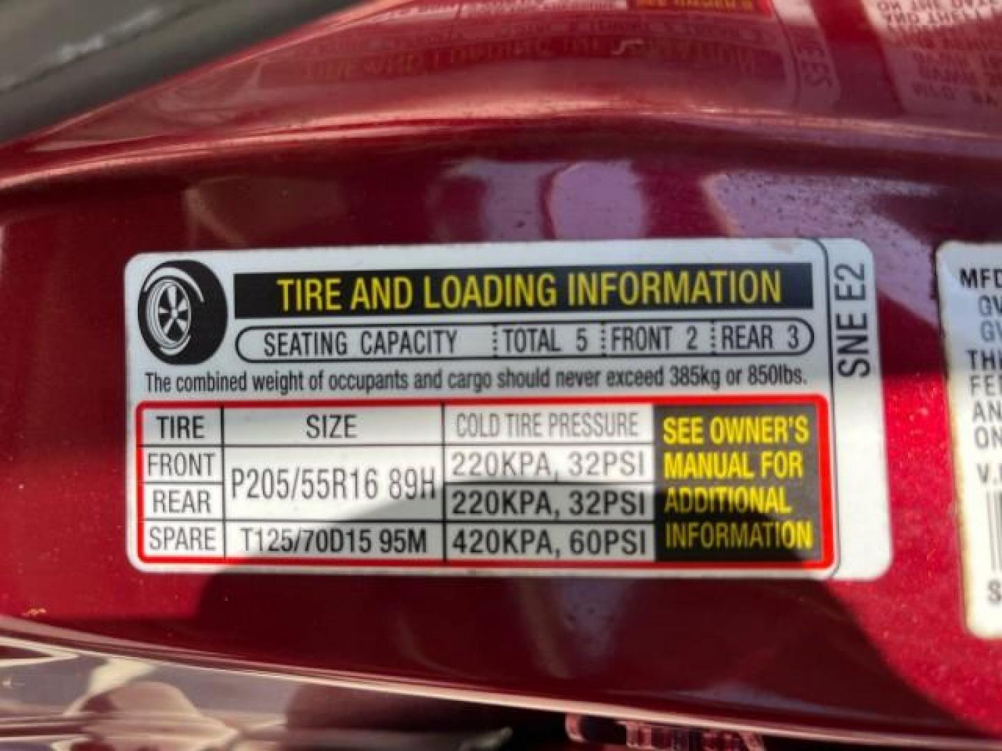 2008 Tango Red Pearl /Ivory Honda Civic Sdn LX LOW MILES 43,458 (1HGFA165X8L) with an 1.8L SOHC MPFI 16-Valve i-VTEC I4 Engine engine, Automatic transmission, located at 4701 North Dixie Hwy, Pompano Beach, FL, 33064, (954) 422-2889, 26.240938, -80.123474 - OUR WEBPAGE FLORIDACARS1.COM HAS OVER 100 PHOTOS AND FREE CARFAX LINK 2008 HONDA CIVIC LX ROAD READY 1.8L I4 VIN: 1HGFA165X8L021109 NO RECALLS 40 MPG SEDAN 4 DR LOW MILES 43,458 1.8L I4 F SOHC 16V 12 SERVICE RECORDS GASOLINE FLORIDA OWNER FRONT WHEEL DRIVE POWER MIRRORS Anti-Theft System Cruise Cont - Photo#98