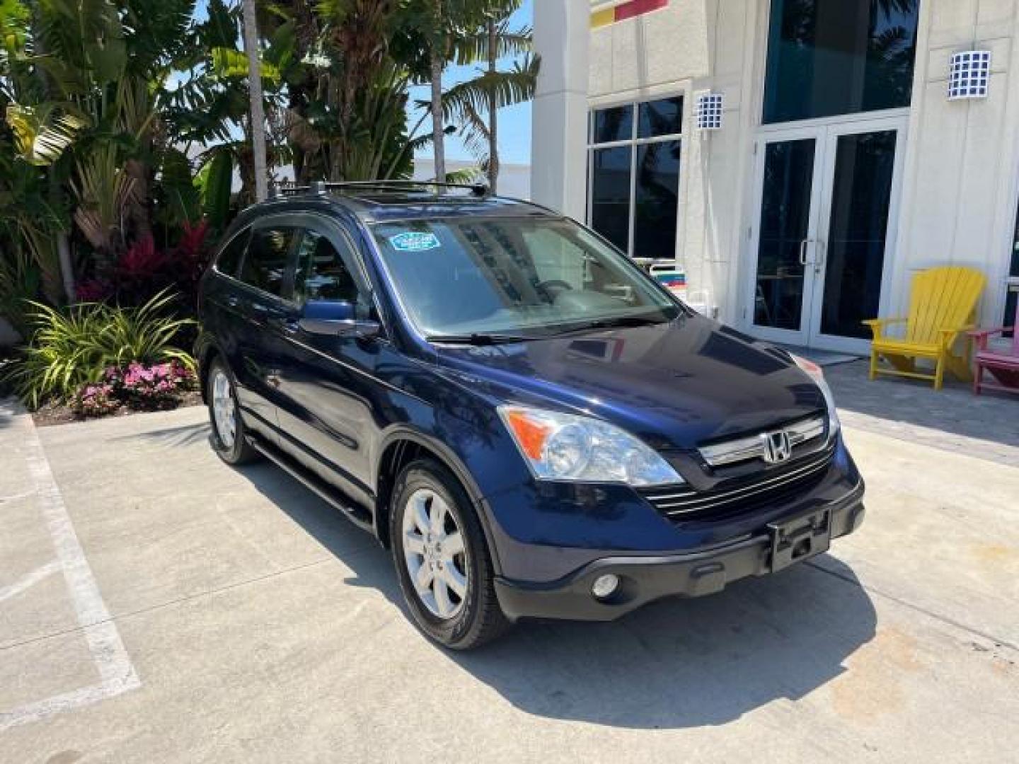 2007 Glacier Blue Metallic /Black Honda CR-V 4WD EX-L LOW MILES 24,967 (JHLRE487X7C) with an 2.4L DOHC MPFI 16-Valve i-VTEC I4 Engine engine, Automatic transmission, located at 4701 North Dixie Hwy, Pompano Beach, FL, 33064, (954) 422-2889, 26.240938, -80.123474 - OUR WEBPAGE FLORIDACARS1.COM HAS OVER 100 PHOTOS AND FREE CARFAX LINK 2007 HONDA CR-V EX-L ROAD READY 2.4L I4 VIN: JHLRE487X7C003730 ALL WHEEL DRIVE 4 DOOR WAGON/SPORT UTILITY SUPER LOW MILES 24,967 2.4L I4 F DOHC 16V 7 SERVICE RECORDS GASOLINE POWER LEATHER SEATS ALL WHEEL DRIVE POWER SUNROOF AWD A - Photo#1