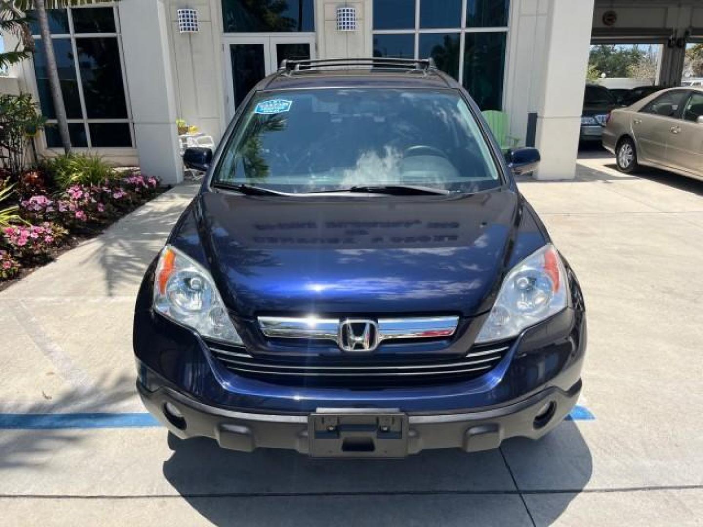 2007 Glacier Blue Metallic /Black Honda CR-V 4WD EX-L LOW MILES 24,967 (JHLRE487X7C) with an 2.4L DOHC MPFI 16-Valve i-VTEC I4 Engine engine, Automatic transmission, located at 4701 North Dixie Hwy, Pompano Beach, FL, 33064, (954) 422-2889, 26.240938, -80.123474 - OUR WEBPAGE FLORIDACARS1.COM HAS OVER 100 PHOTOS AND FREE CARFAX LINK 2007 HONDA CR-V EX-L ROAD READY 2.4L I4 VIN: JHLRE487X7C003730 ALL WHEEL DRIVE 4 DOOR WAGON/SPORT UTILITY SUPER LOW MILES 24,967 2.4L I4 F DOHC 16V 7 SERVICE RECORDS GASOLINE POWER LEATHER SEATS ALL WHEEL DRIVE POWER SUNROOF AWD A - Photo#72