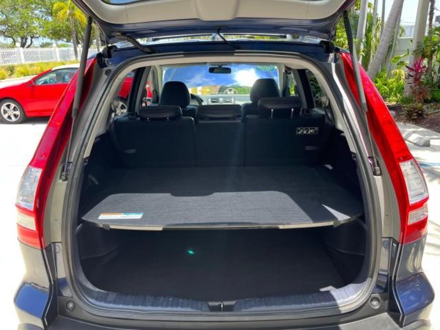 2007 Glacier Blue Metallic /Black Honda CR-V 4WD EX-L LOW MILES 24,967 (JHLRE487X7C) with an 2.4L DOHC MPFI 16-Valve i-VTEC I4 Engine engine, Automatic transmission, located at 4701 North Dixie Hwy, Pompano Beach, FL, 33064, (954) 422-2889, 26.240938, -80.123474 - OUR WEBPAGE FLORIDACARS1.COM HAS OVER 100 PHOTOS AND FREE CARFAX LINK 2007 HONDA CR-V EX-L ROAD READY 2.4L I4 VIN: JHLRE487X7C003730 ALL WHEEL DRIVE 4 DOOR WAGON/SPORT UTILITY SUPER LOW MILES 24,967 2.4L I4 F DOHC 16V 7 SERVICE RECORDS GASOLINE POWER LEATHER SEATS ALL WHEEL DRIVE POWER SUNROOF AWD A - Photo#87