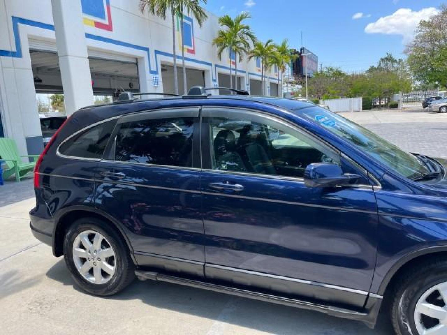 2007 Glacier Blue Metallic /Black Honda CR-V 4WD EX-L LOW MILES 24,967 (JHLRE487X7C) with an 2.4L DOHC MPFI 16-Valve i-VTEC I4 Engine engine, Automatic transmission, located at 4701 North Dixie Hwy, Pompano Beach, FL, 33064, (954) 422-2889, 26.240938, -80.123474 - OUR WEBPAGE FLORIDACARS1.COM HAS OVER 100 PHOTOS AND FREE CARFAX LINK 2007 HONDA CR-V EX-L ROAD READY 2.4L I4 VIN: JHLRE487X7C003730 ALL WHEEL DRIVE 4 DOOR WAGON/SPORT UTILITY SUPER LOW MILES 24,967 2.4L I4 F DOHC 16V 7 SERVICE RECORDS GASOLINE POWER LEATHER SEATS ALL WHEEL DRIVE POWER SUNROOF AWD A - Photo#88