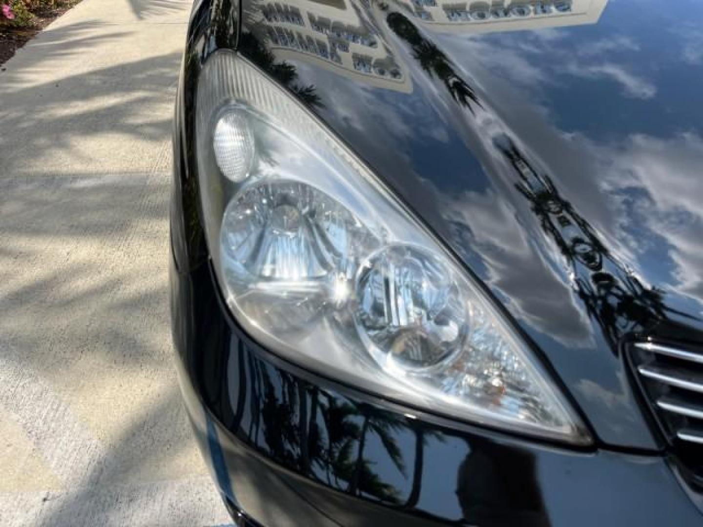 2002 Black Onyx /Black Lexus ES 300 LOW MILES 38,782 (JTHBF30G825) with an 3.0L DOHC EFI 24-Valve V6 Aluminum Engine engine, Automatic transmission, located at 4701 North Dixie Hwy, Pompano Beach, FL, 33064, (954) 422-2889, 26.240938, -80.123474 - 2002 LEXUS ES 300 ROAD READY 3.0L V6 VIN: JTHBF30G825021401 NO RECALLS 29 MPG SEDAN 4 DR FLORIDA OWNER 3.0L V6 F DOHC 24V LOW MILES 38,782 GASOLINE 35 SERVICE RECORDS FRONT WHEEL DRIVE POWER SUNROOF POWER LEATHER SEATS Alloy Wheels Anti-Theft System Approach Lights Auto-dimming Rearview Mirror Autom - Photo#68