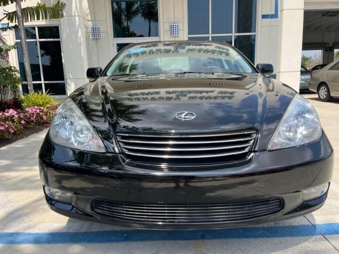 2002 Black Onyx /Black Lexus ES 300 LOW MILES 38,782 (JTHBF30G825) with an 3.0L DOHC EFI 24-Valve V6 Aluminum Engine engine, Automatic transmission, located at 4701 North Dixie Hwy, Pompano Beach, FL, 33064, (954) 422-2889, 26.240938, -80.123474 - 2002 LEXUS ES 300 ROAD READY 3.0L V6 VIN: JTHBF30G825021401 NO RECALLS 29 MPG SEDAN 4 DR FLORIDA OWNER 3.0L V6 F DOHC 24V LOW MILES 38,782 GASOLINE 35 SERVICE RECORDS FRONT WHEEL DRIVE POWER SUNROOF POWER LEATHER SEATS Alloy Wheels Anti-Theft System Approach Lights Auto-dimming Rearview Mirror Autom - Photo#72