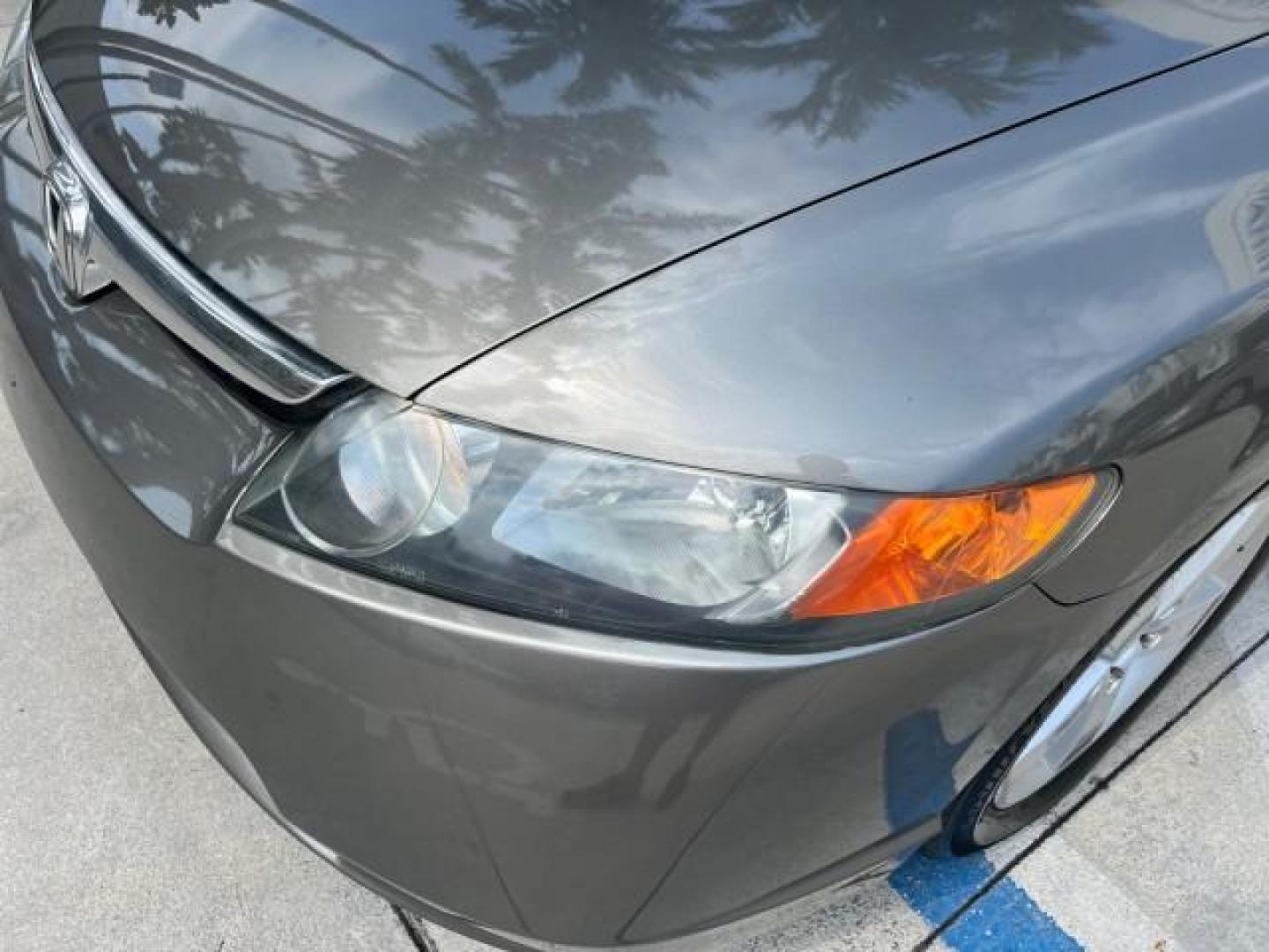 2007 Galaxy Gray Metallic /Gray Honda Civic Sdn EX LOW MILES 52,219 (1HGFA16867L) with an 1.8L SOHC MPFI 16-Valve i-VTEC I4 Engine engine, Automatic transmission, located at 4701 North Dixie Hwy, Pompano Beach, FL, 33064, (954) 422-2889, 26.240938, -80.123474 - OUR WEBPAGE FLORIDACARS1.COM HAS OVER 100 PHOTOS AND FREE CARFAX LINK 2007 HONDA CIVIC EX ROAD READY 1.8L I4 VIN: 1HGFA16867L141952 NO ACCIDENTS NO RECALLS SEDAN 4 DR FLORIDA OWNER 40 MPG 1.8L I4 F SOHC 16V POWER SUNROOF GASOLINE LOW MILES 52,219 FRONT WHEEL DRIVE 20 SERVICE RECORDS Alloy Wheels Ant - Photo#73