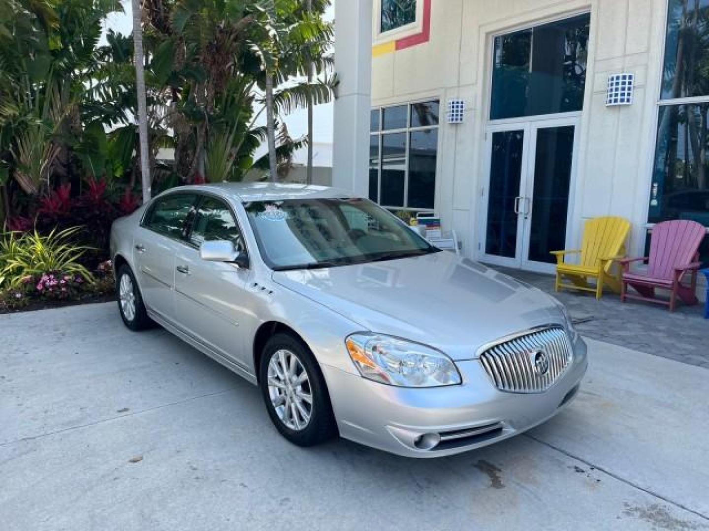 2011 Quicksilver Metallic /Titanium Buick Lucerne 1 OWNER CXL LOW MILES 26,045 (1G4HC5EM0BU) with an 3.9L V6 SFI Flex-Fuel Engine engine, Automatic transmission, located at 4701 North Dixie Hwy, Pompano Beach, FL, 33064, (954) 422-2889, 26.240938, -80.123474 - OUR WEBPAGE FLORIDACARS1.COM HAS OVER 100 PHOTOS AND FREE CARFAX LINK 2011 BUICK LUCERNE CXL ROAD READY 3.9L V6 VIN: 1G4HC5EM0BU136140 NO ACCIDENTS 27 MPG SEDAN 4 DR NO RECALLS 1 OWNER 3.9L V6 F OHV 12V POWER LEATHER SEATS FLEX FUEL BLUETOOTH DUAL AC FRONT WHEEL DRIVE LOW MILES 26,045 19 SERVICE REC - Photo#1