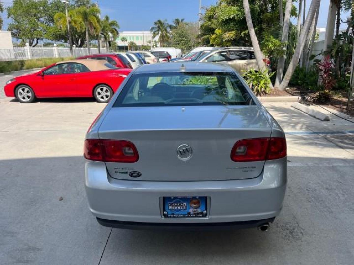 2011 Quicksilver Metallic /Titanium Buick Lucerne 1 OWNER CXL LOW MILES 26,045 (1G4HC5EM0BU) with an 3.9L V6 SFI Flex-Fuel Engine engine, Automatic transmission, located at 4701 North Dixie Hwy, Pompano Beach, FL, 33064, (954) 422-2889, 26.240938, -80.123474 - OUR WEBPAGE FLORIDACARS1.COM HAS OVER 100 PHOTOS AND FREE CARFAX LINK 2011 BUICK LUCERNE CXL ROAD READY 3.9L V6 VIN: 1G4HC5EM0BU136140 NO ACCIDENTS 27 MPG SEDAN 4 DR NO RECALLS 1 OWNER 3.9L V6 F OHV 12V POWER LEATHER SEATS FLEX FUEL BLUETOOTH DUAL AC FRONT WHEEL DRIVE LOW MILES 26,045 19 SERVICE REC - Photo#6