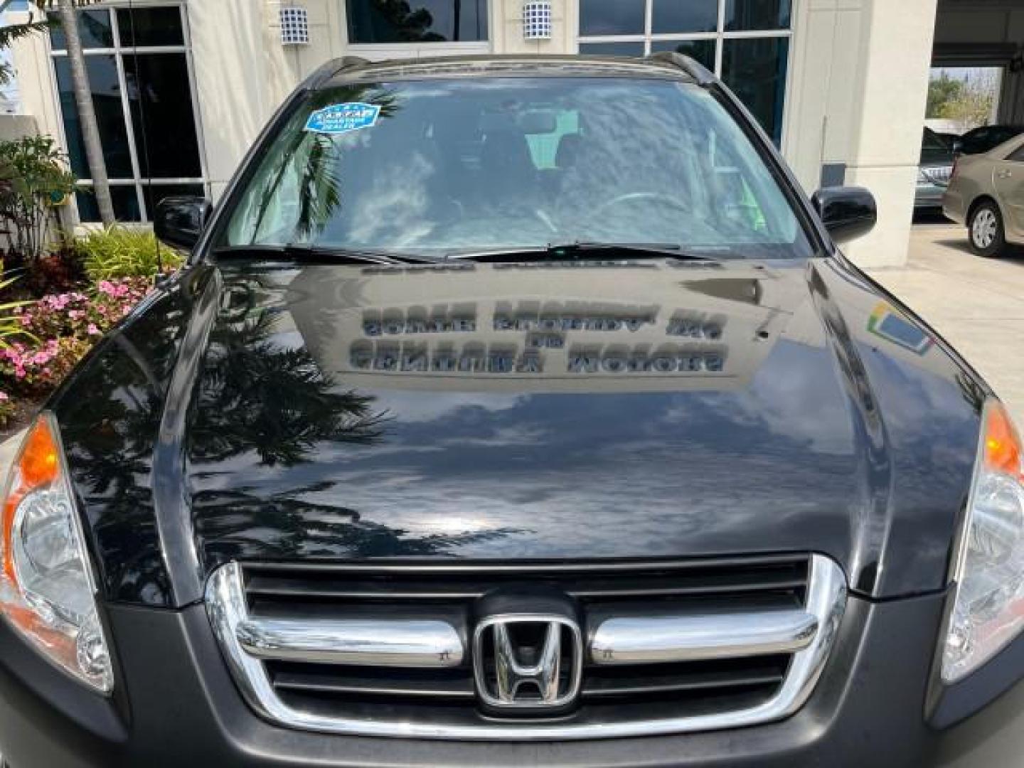 2003 Nighthawk Black Pearl /Black Honda CR-V 4X4 EX LOW MILES 73,207 (SHSRD78893U) with an 2.4L DOHC i-VTEC 16-Valve I4 Engine engine, Automatic transmission, located at 4701 North Dixie Hwy, Pompano Beach, FL, 33064, (954) 422-2889, 26.240938, -80.123474 - 2003 HONDA CR-V EX ROAD READY 2.4L I4 VIN: SHSRD78893U117766 NO ACCIDENTS 4 DOOR WAGON/SPORT UTILITY NO RECALLS 2.4L I4 F DOHC FLORIDA OWNER GASOLINE POWER SUNROOF LOW MILES 73,207 ALL WHEEL DRIVE ALL WHEEL DRIVE 17 SERVICE RECORDS AWD Alloy Wheels Approach Lights Cruise Control Front Bucket Seats M - Photo#78