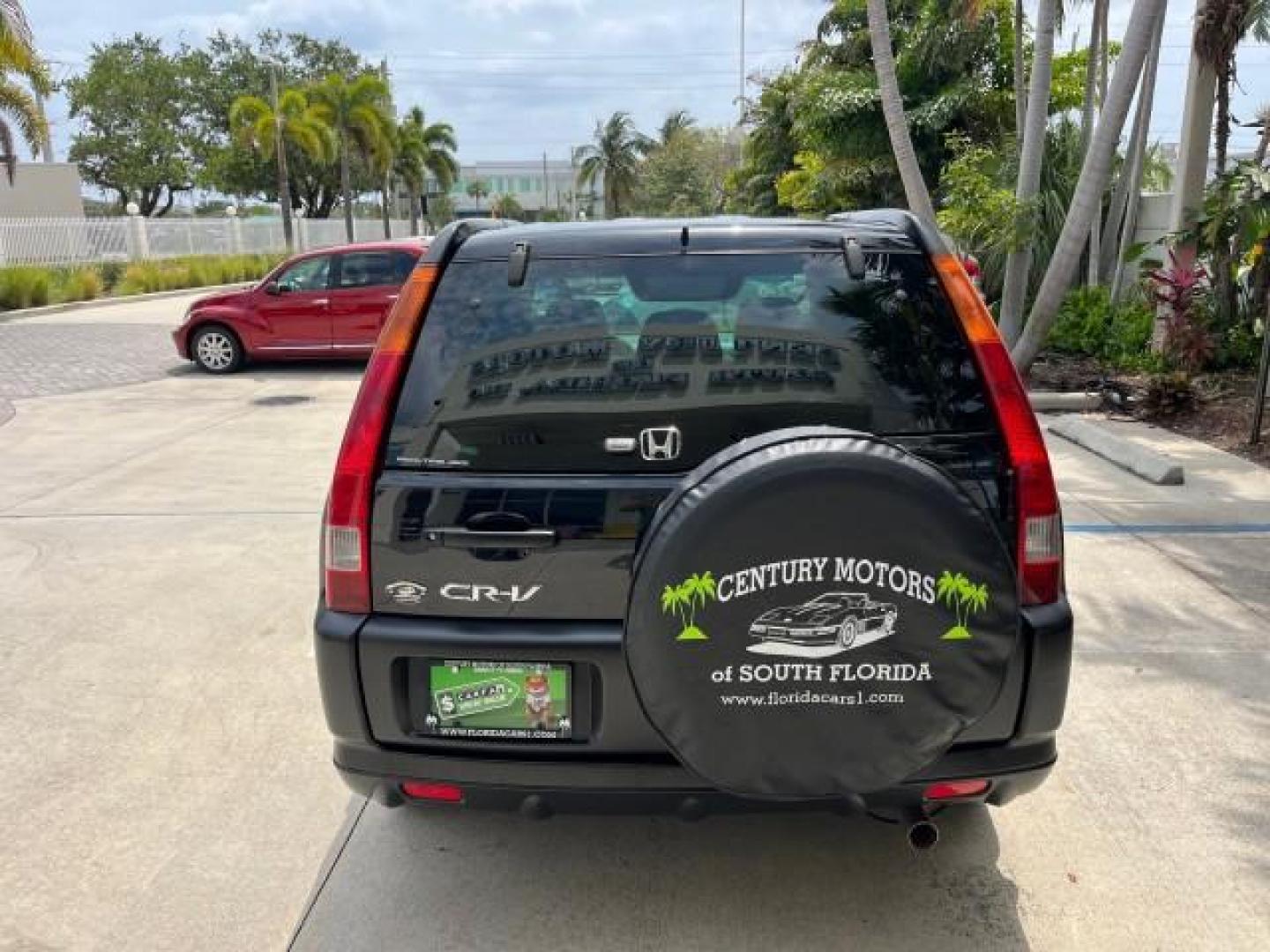 2003 Nighthawk Black Pearl /Black Honda CR-V 4X4 EX LOW MILES 73,207 (SHSRD78893U) with an 2.4L DOHC i-VTEC 16-Valve I4 Engine engine, Automatic transmission, located at 4701 North Dixie Hwy, Pompano Beach, FL, 33064, (954) 422-2889, 26.240938, -80.123474 - 2003 HONDA CR-V EX ROAD READY 2.4L I4 VIN: SHSRD78893U117766 NO ACCIDENTS 4 DOOR WAGON/SPORT UTILITY NO RECALLS 2.4L I4 F DOHC FLORIDA OWNER GASOLINE POWER SUNROOF LOW MILES 73,207 ALL WHEEL DRIVE ALL WHEEL DRIVE 17 SERVICE RECORDS AWD Alloy Wheels Approach Lights Cruise Control Front Bucket Seats M - Photo#93