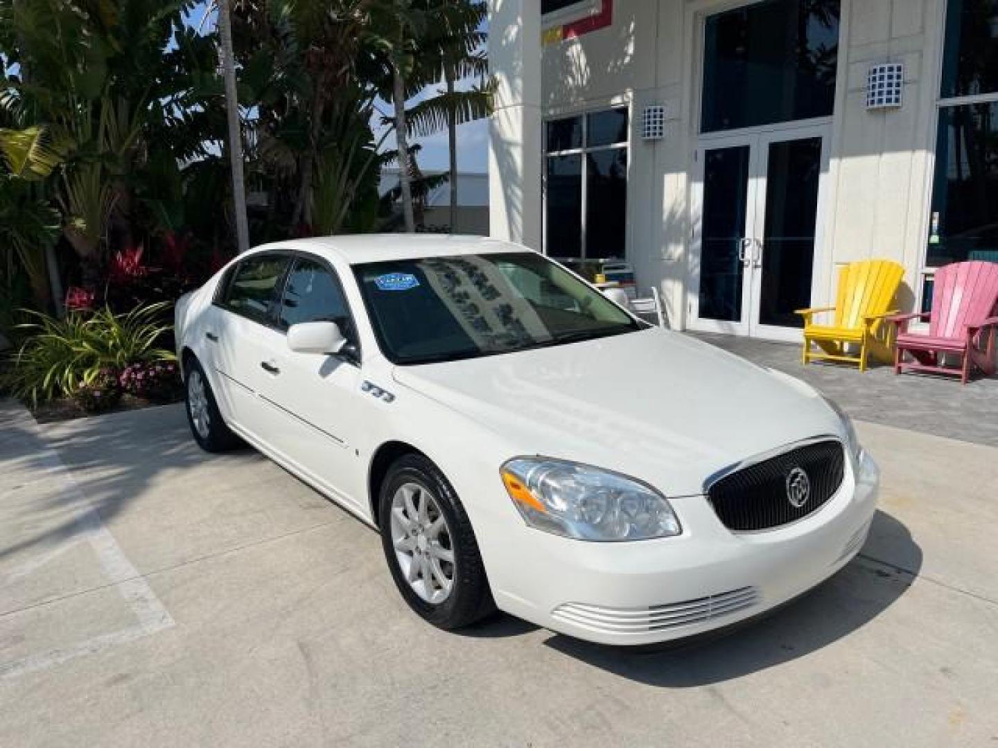 2008 White Opal /Cocoa/Shale Buick Lucerne CXL LOW MILES 54,872 (1G4HD57258U) with an 3.8L V6 SFI Engine engine, Automatic transmission, located at 4701 North Dixie Hwy, Pompano Beach, FL, 33064, (954) 422-2889, 26.240938, -80.123474 - OUR WEBPAGE FLORIDACARS1.COM HAS OVER 100 PHOTOS AND FREE CARFAX LINK 2008 BUICK LUCERNE CXL 3800 V6 ROAD READY 3.8L V6 VIN: 1G4HD57258U190406 LOW MILES 54,872 SEDAN 4 DR NO ACCIDENTS 28 MPG 3.8L V6 F NO RECALLS DUAL AC GASOLINE BACK UP SENSORS FLORIDA OWNER FRONT WHEEL DRIVE 29 SERVICE RECORDS POWE - Photo#1